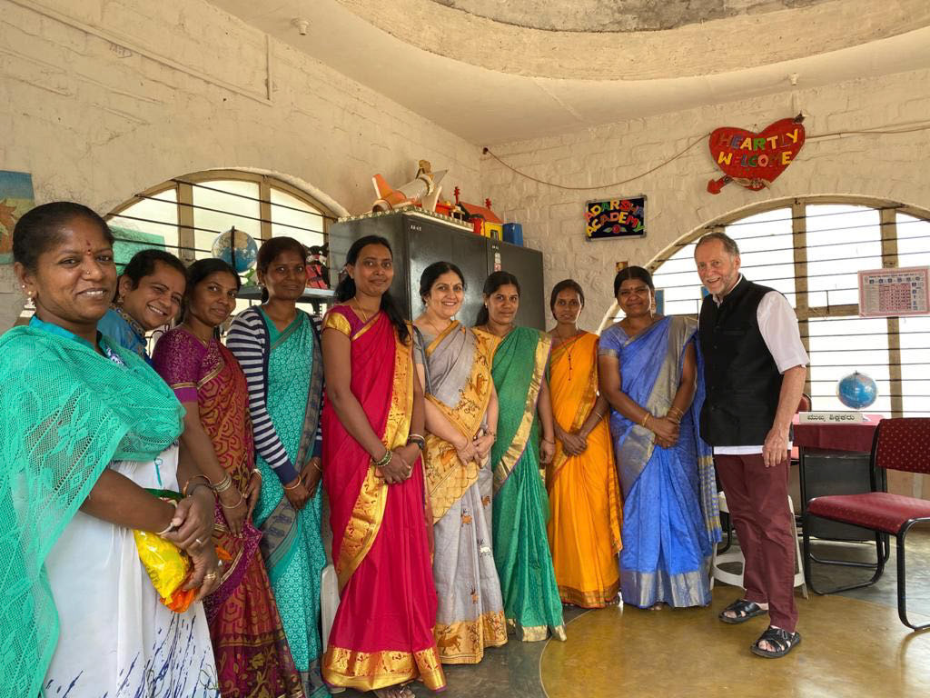 Teaching Staff with visiting professor/artist