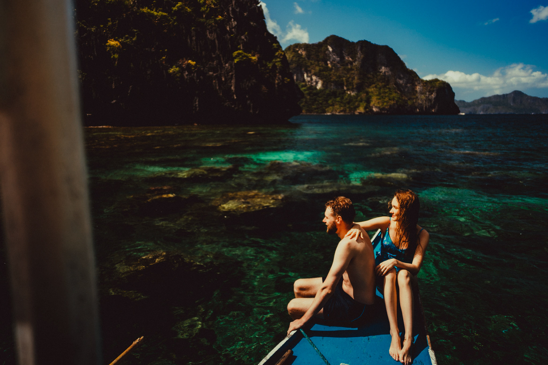 An island hopping tour with a travel couple on their honeymoon, Cadlao Island, El Nido, Palawan, Philippines, Southeast Asia, February 2019, Sony A7III.