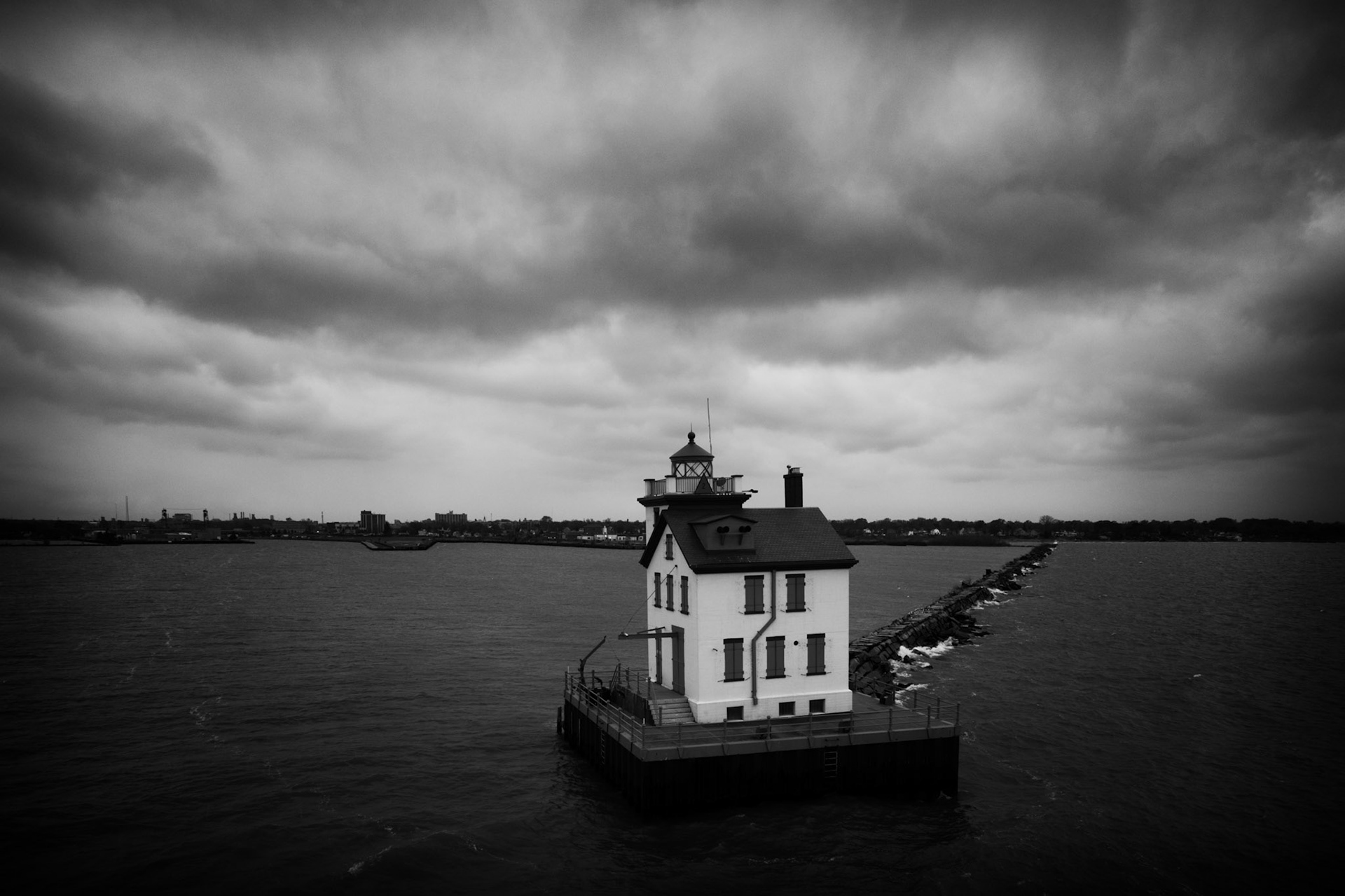 LORAIN LIGHTHOUSE STORMIER