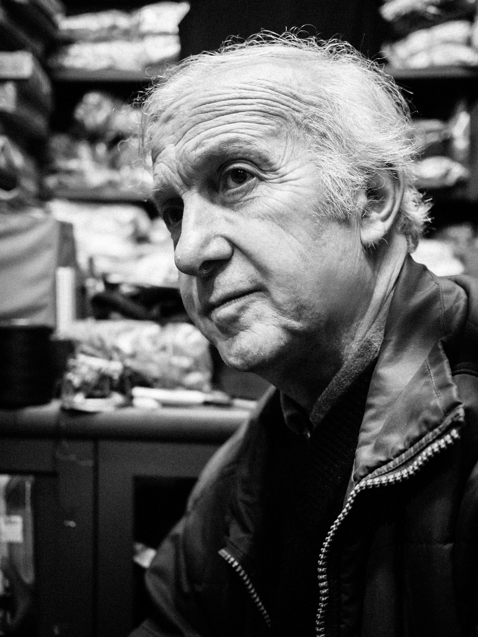 Erol Bey, mender in Firuzaga. Istanbul (Turkey), February 2011. © Gregory Dziedzic Photography.