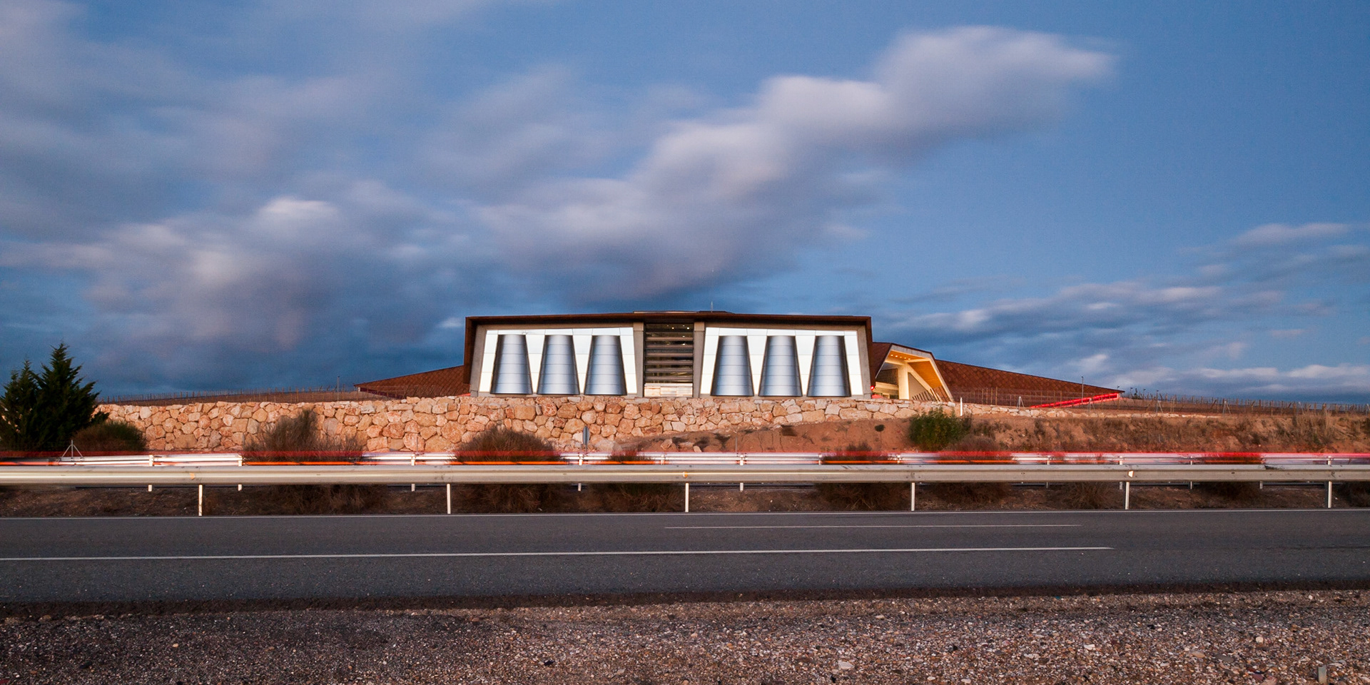 Portia Winery / Faustino Group / Gumiel de Izán, Spain / Foster + Partners