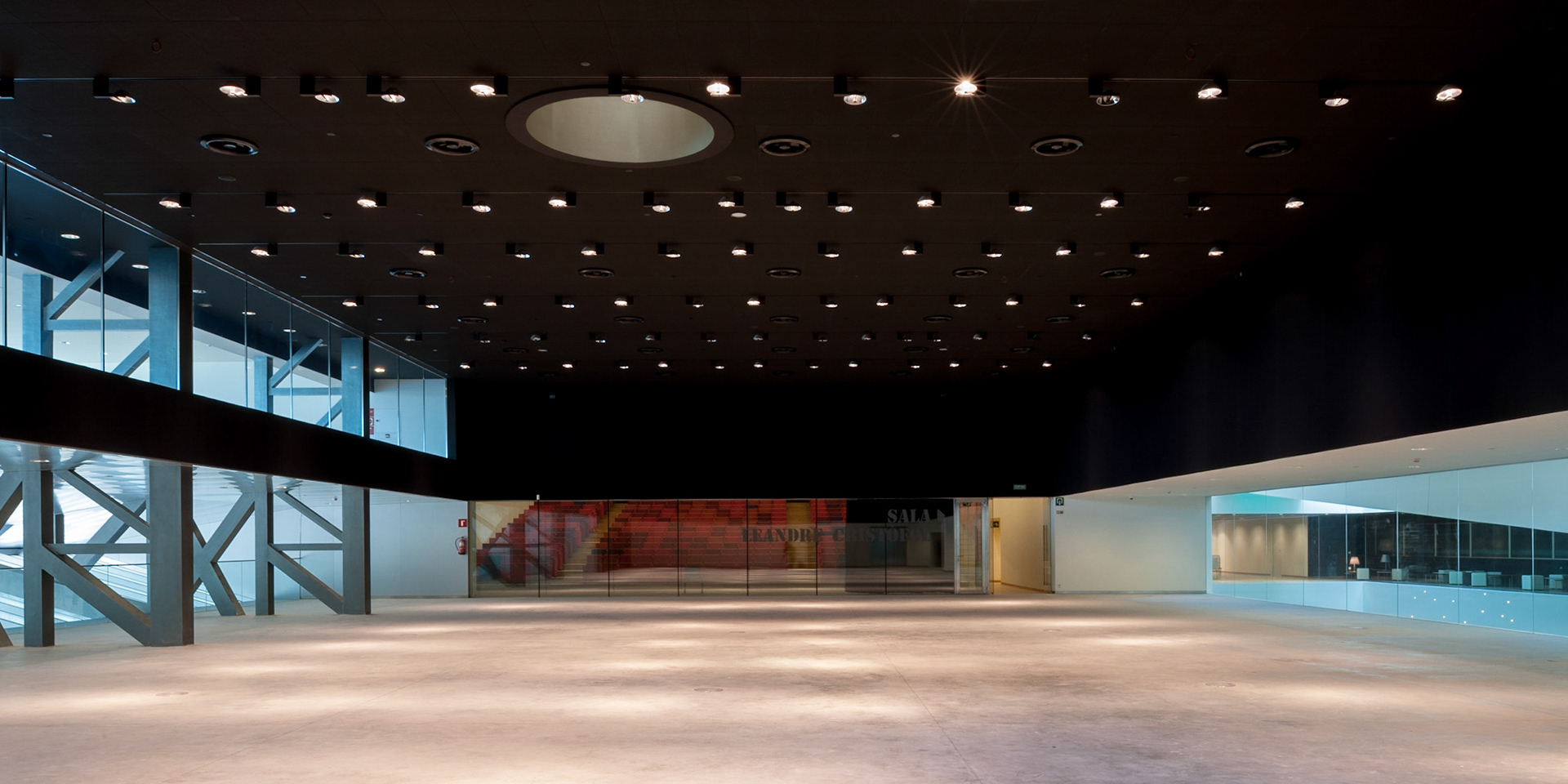 La Llotja Theatre and Congress Centre / Lleida, Spain / Mecanoo
