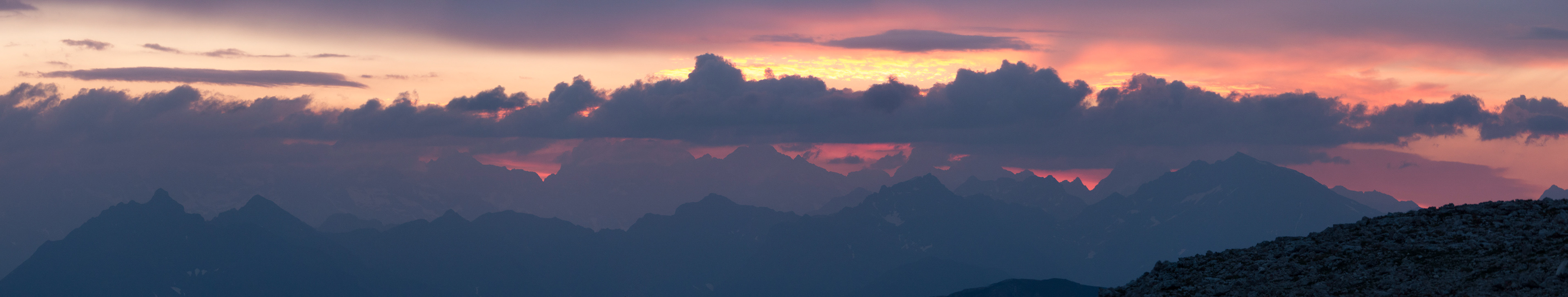 Les Ecrins en feu