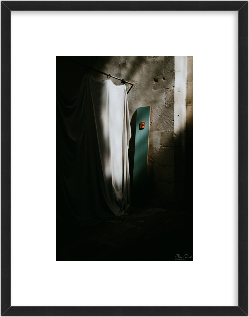 StainedGlass_LE002A_black