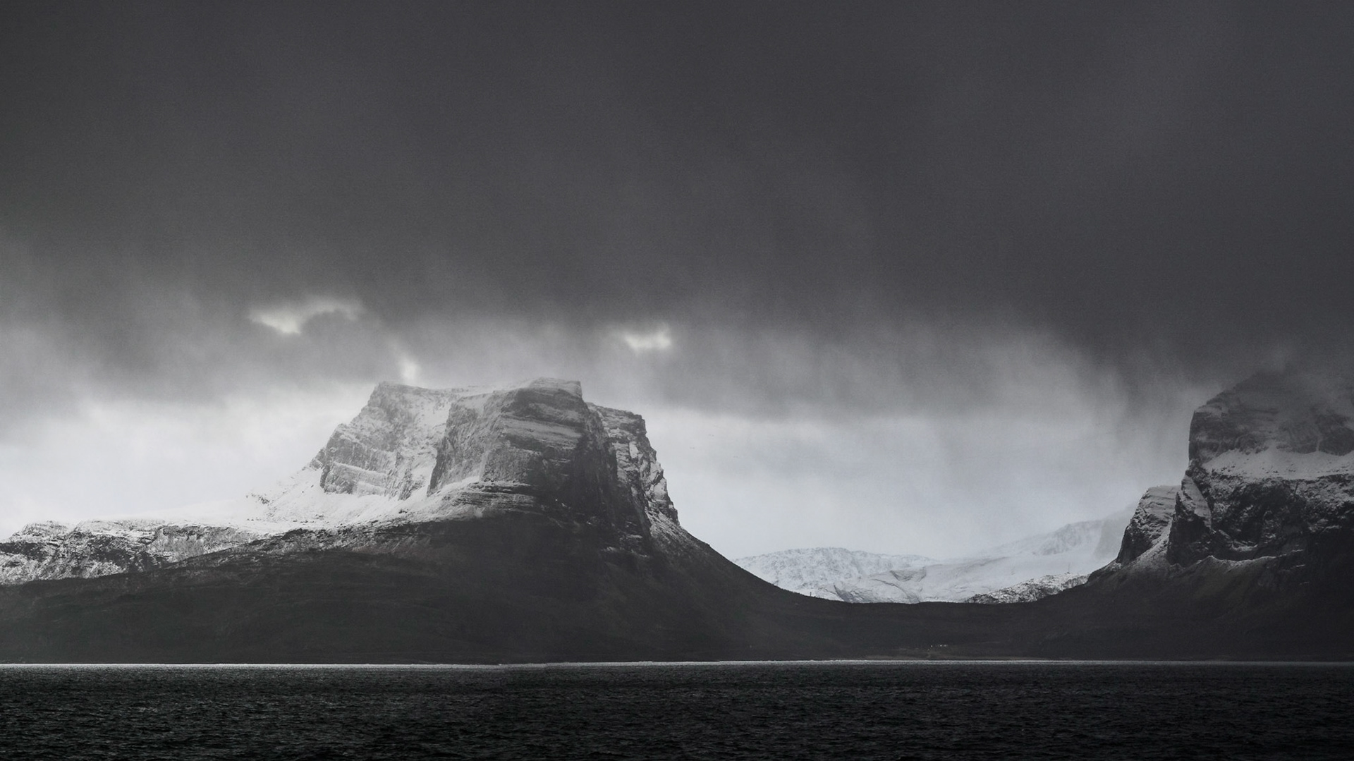 Aufkommendes Unwetter in Norwegen
