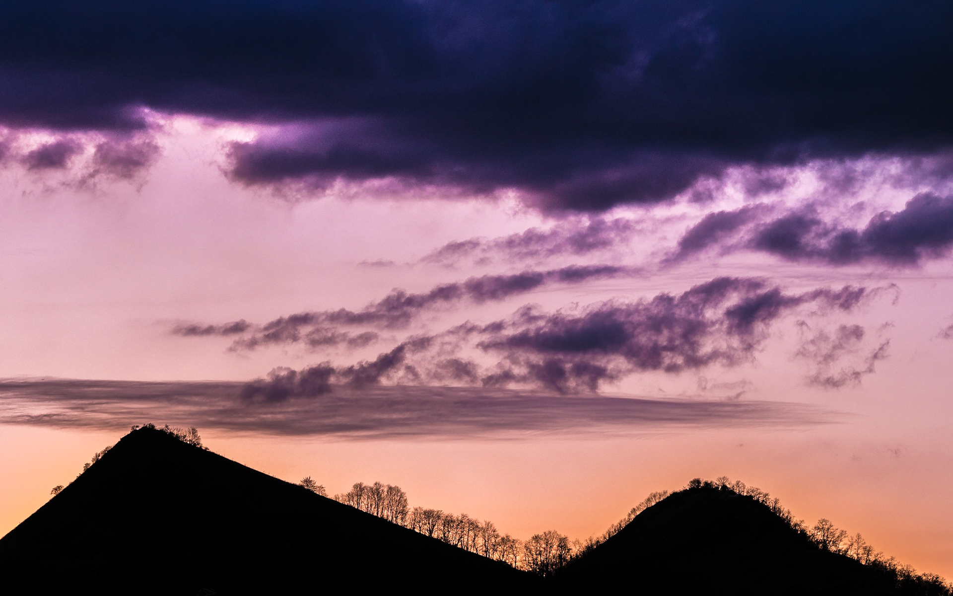 Hügel bei Völklingen im Saarland
