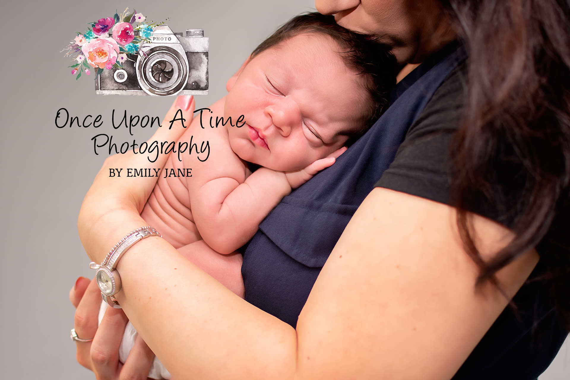 Family Newborn Photographer Gloucestershire
