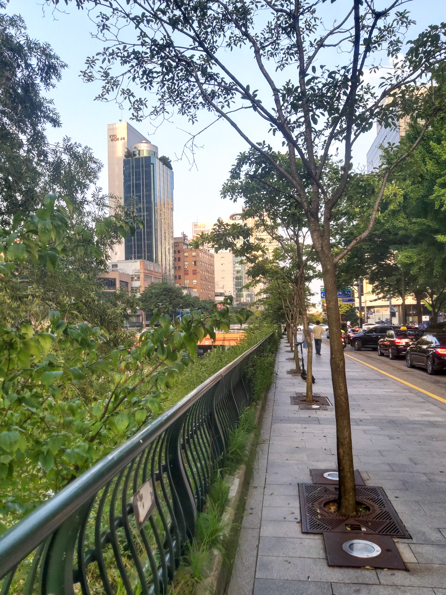 Cheonggyecheon Stream