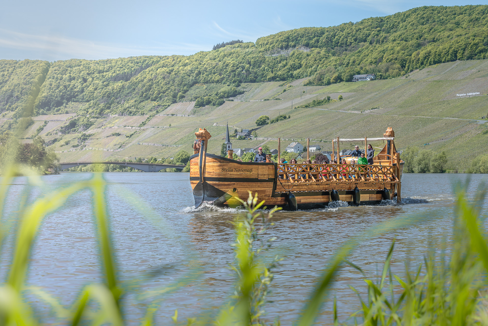 neumagen dhron stellplatz am yachthafen