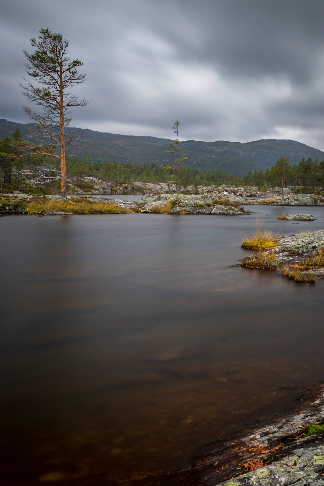 Sony ILCA-77M2 | DT 16-50mm F2.8 SSM @ ISO 100 | 22 mm | f/13 | 30 s