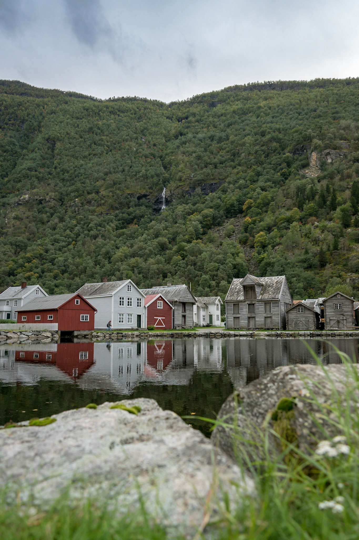 Sony ILCA-77M2 | DT 16-50mm F2.8 SSM @ ISO 100 | 16 mm | f/3.2 | 1/800 s