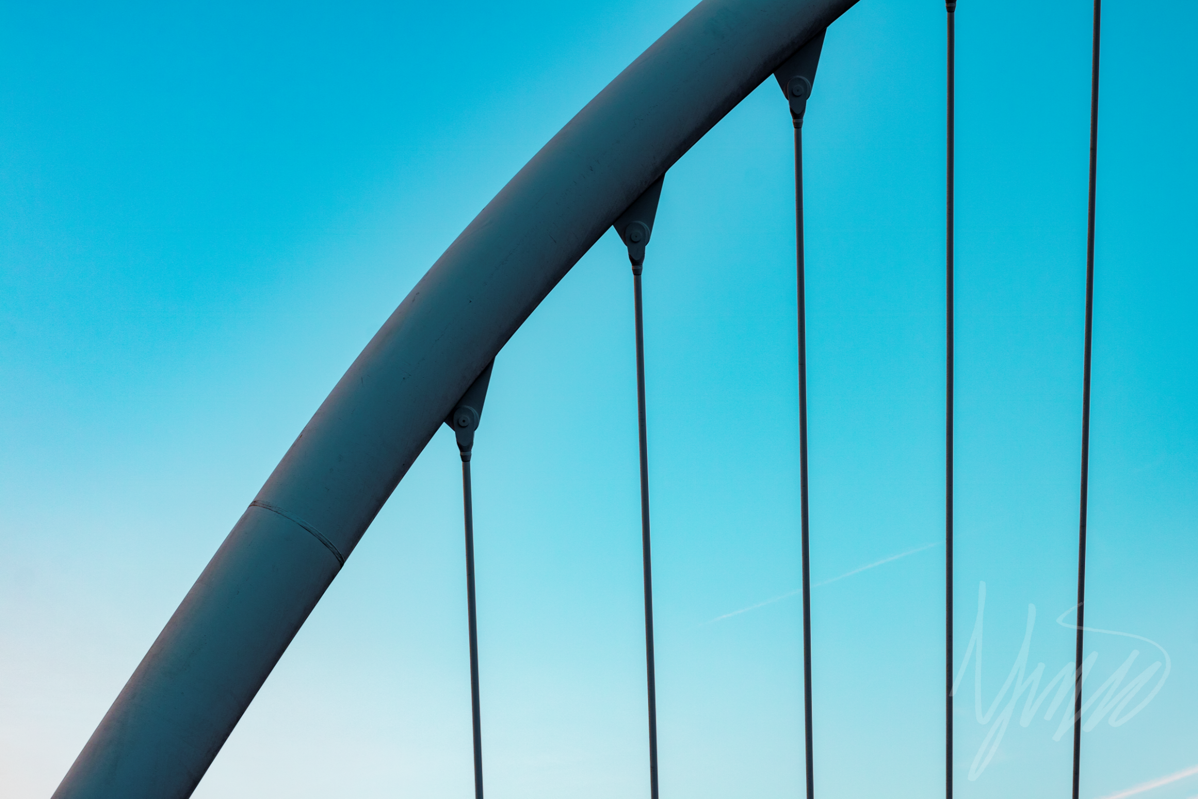 Minimal Arch (Colour)