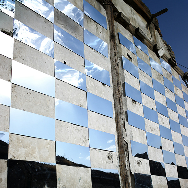 instanthutong, ramoprimo, art installation, walls interactive,