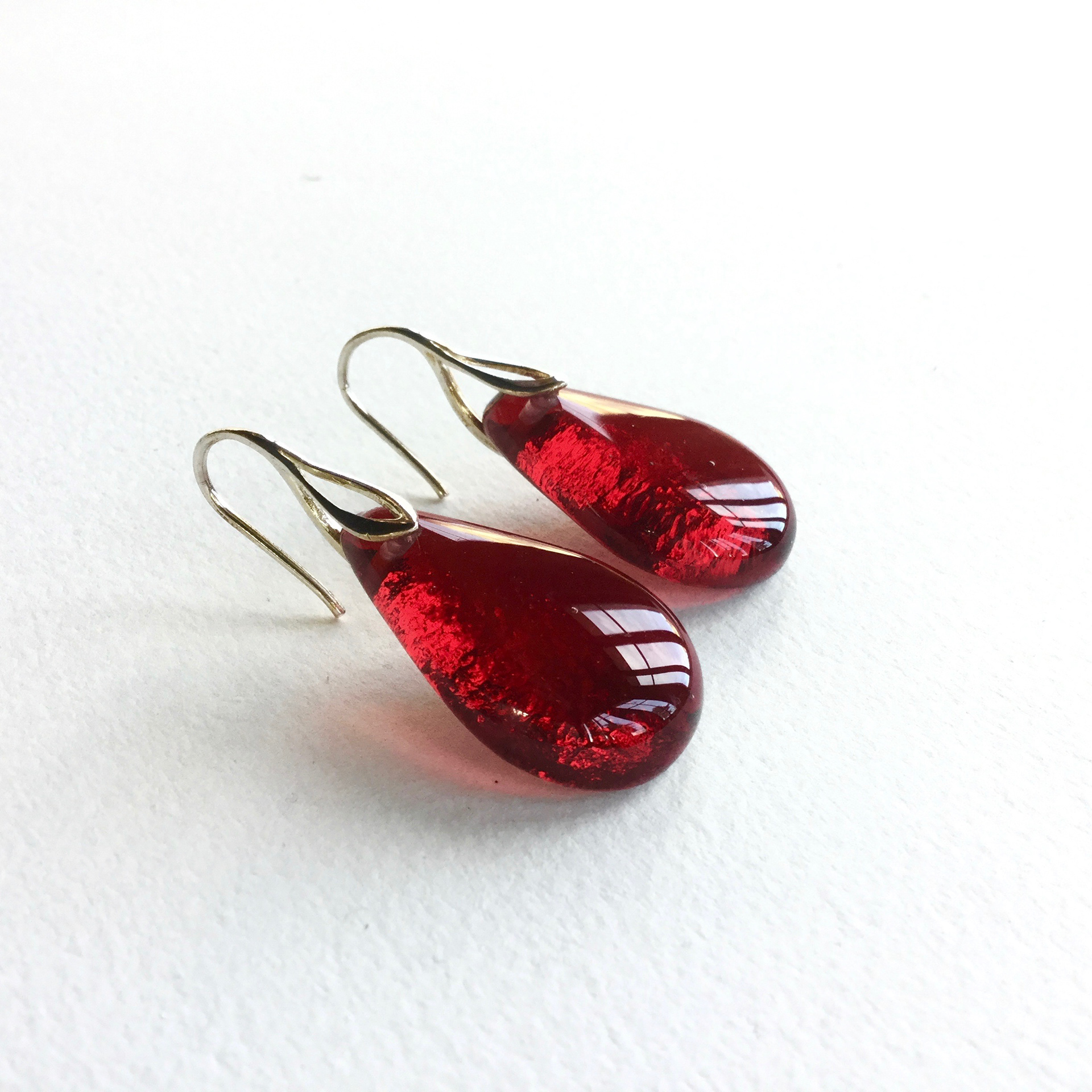 Boucles d'oreilles 'Gouttes' rouge - Verre ( 45€