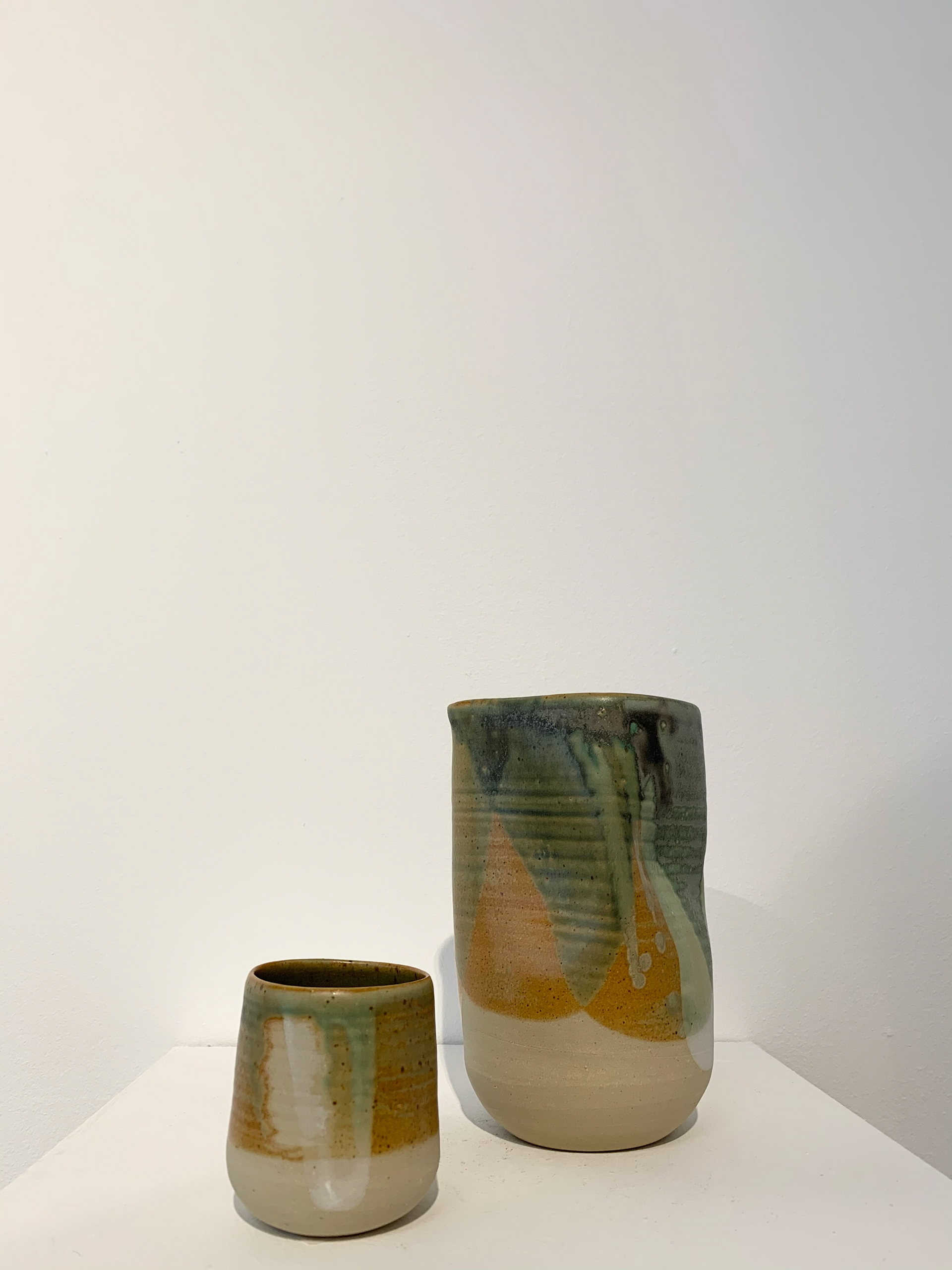 Pichet 16 x 8 cm & petite tasse blanc - 60€ & 24€
