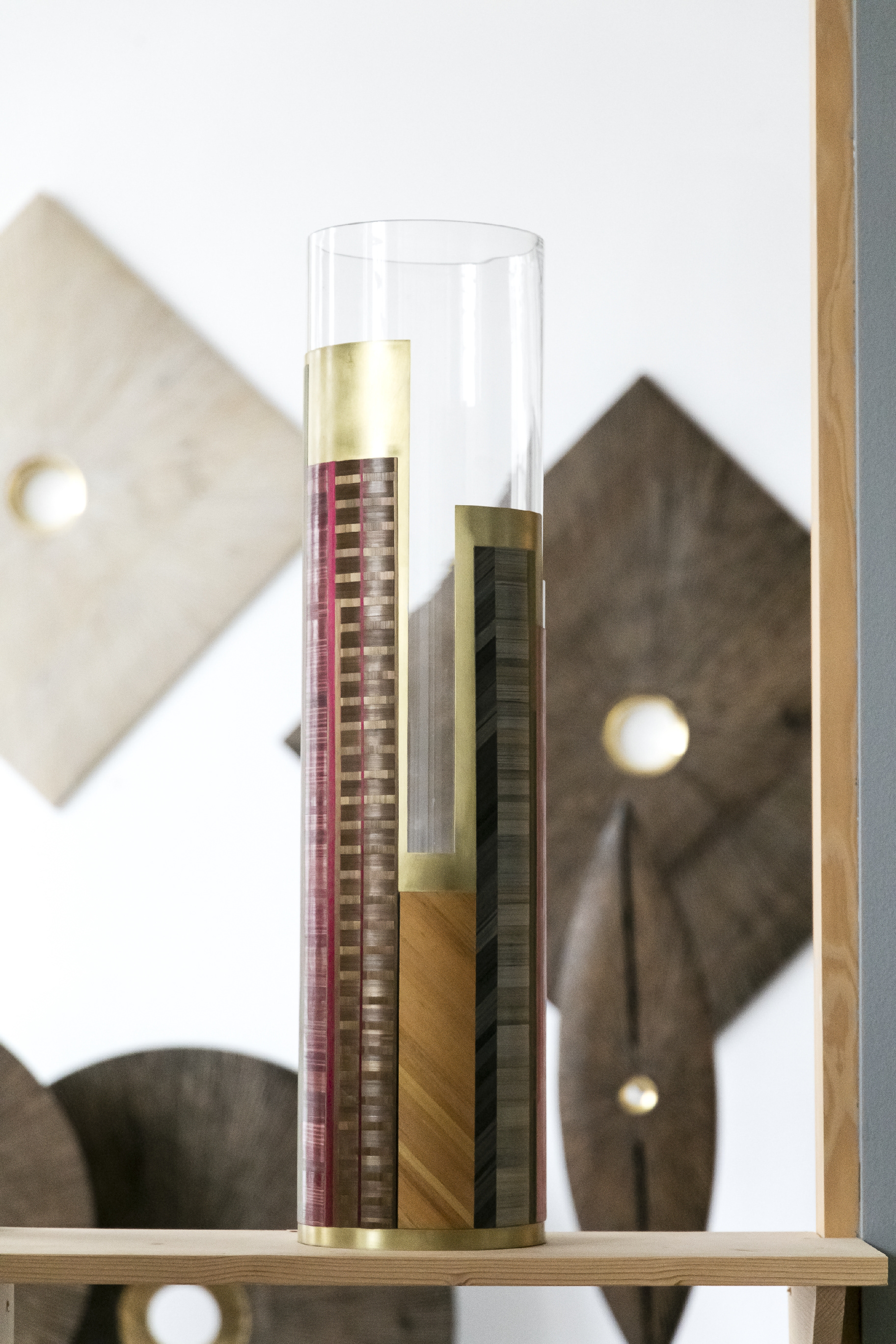 Cache-vase marqueterie de paille fine - 1 600€
