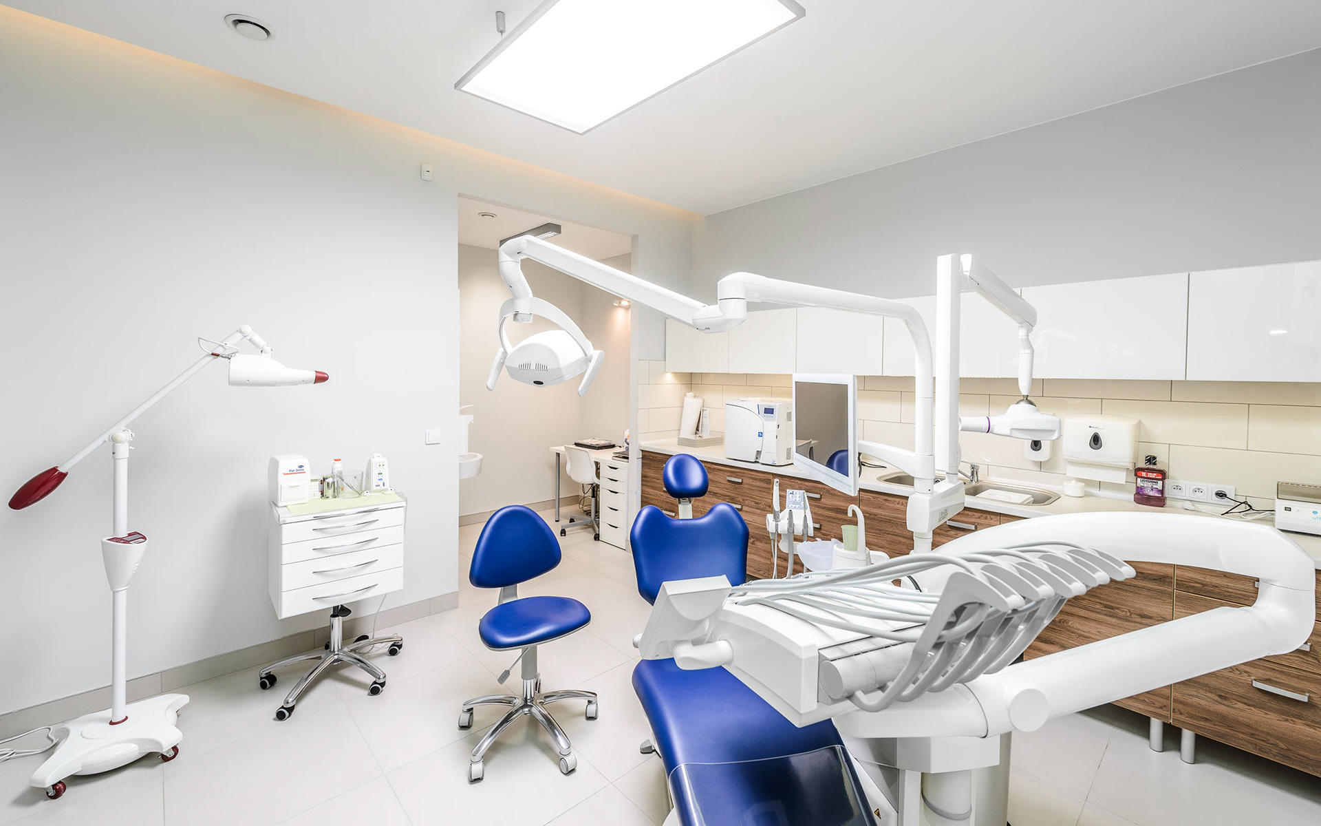 gabinet dentystyczny - Medic Plus - Chorzów