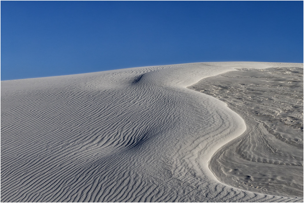 Moving with the wind, White Sands, NM