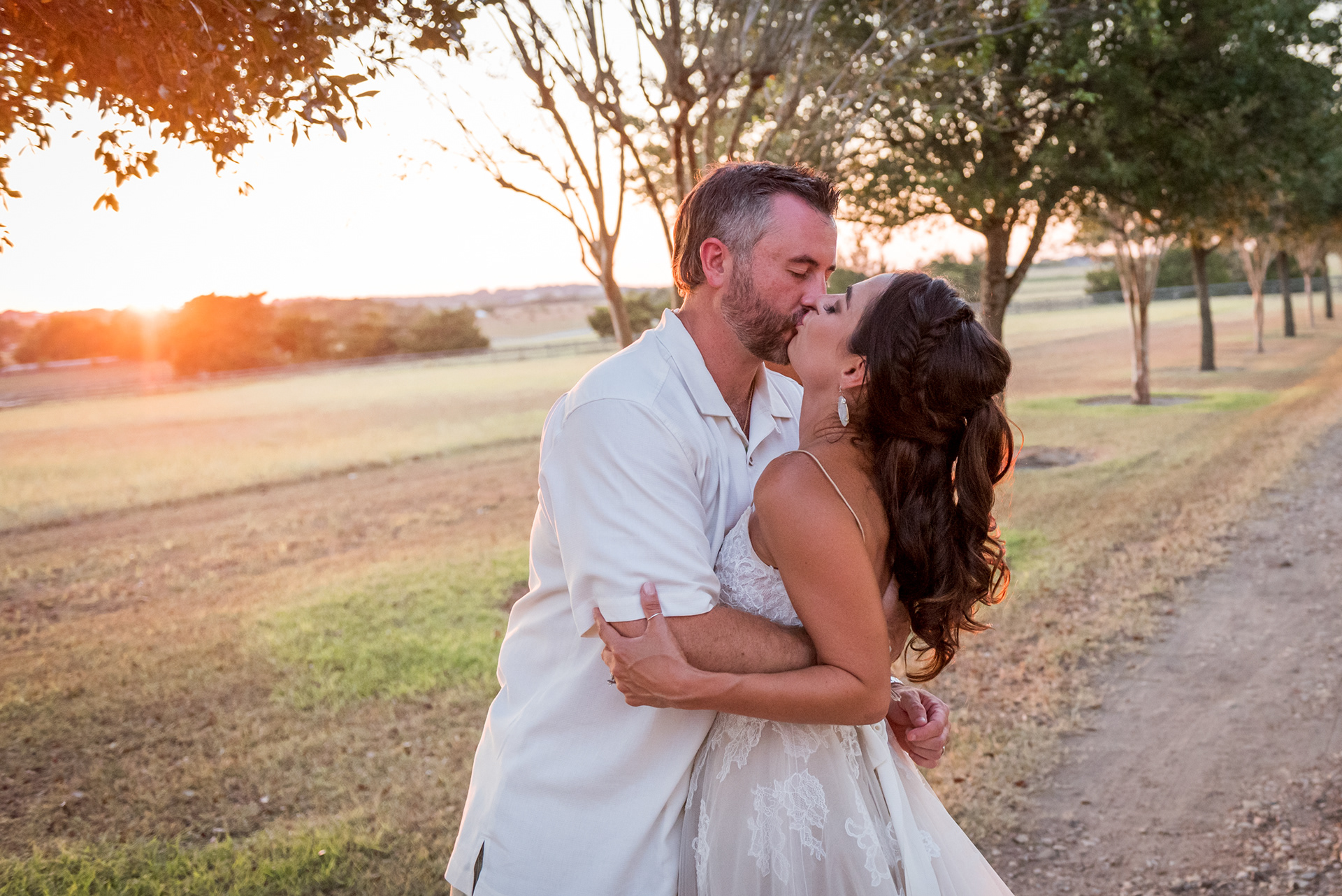 Wedding Day Photos taken in Brenham, TX by Wedding Photographer Aaron Resop @ permavista ranch & resort, Brenham, TX 77833