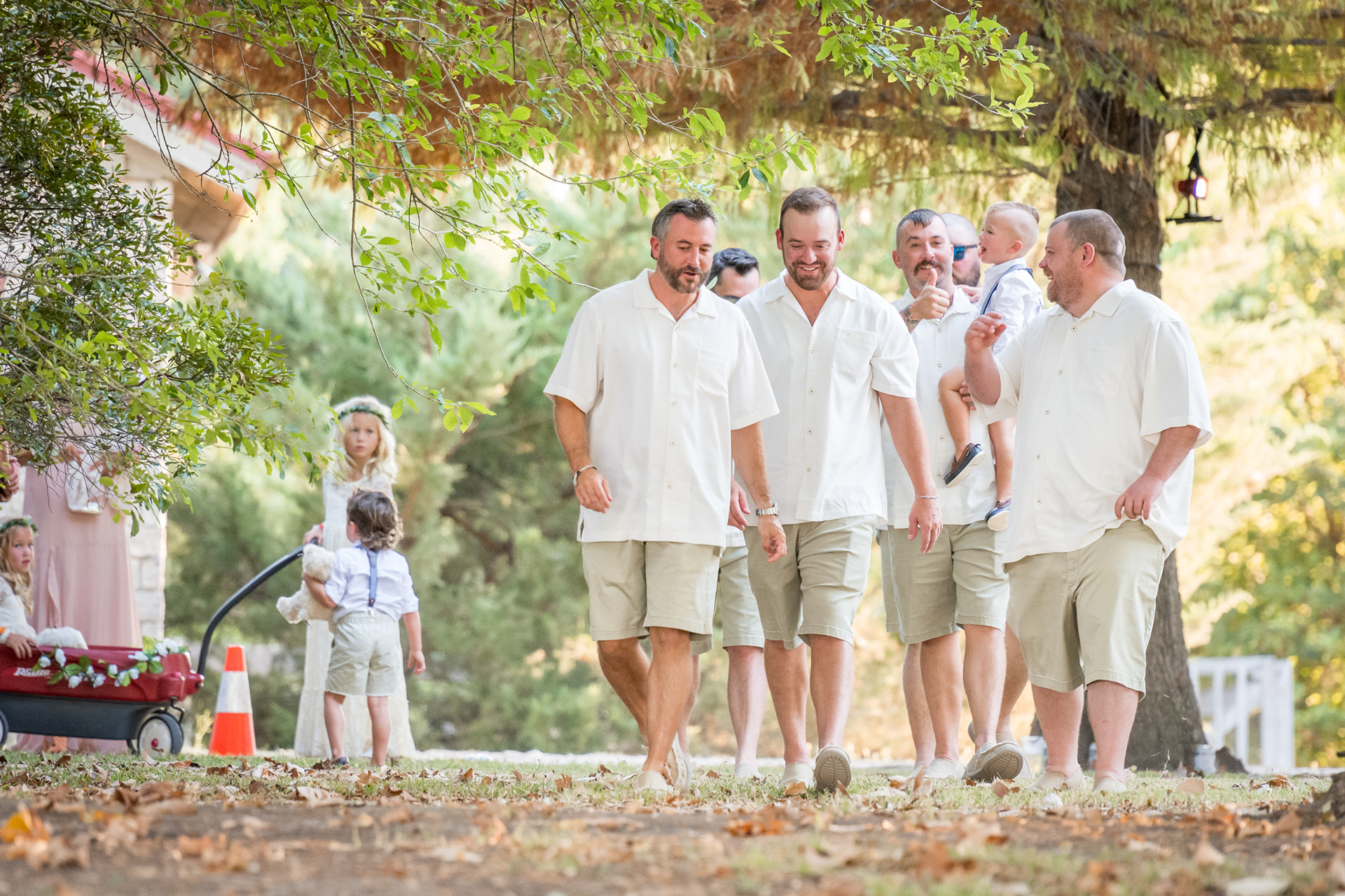 Wedding Day Photos taken in Brenham, TX by Wedding Photographer Aaron Resop @ permavista ranch & resort, Brenham, TX 77833