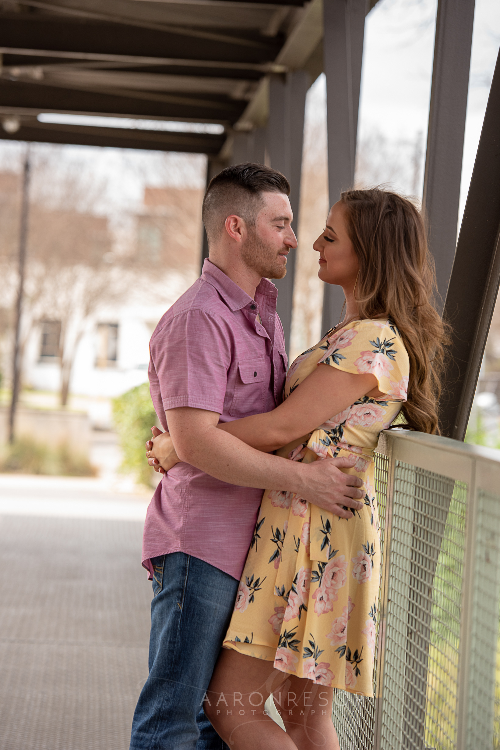 Engagement Photos taken in San Antonio, TX by wedding photographer Aaron Resop