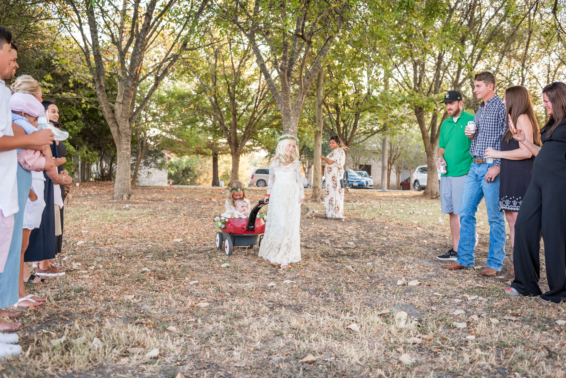 Wedding Day Photos taken in Brenham, TX by Wedding Photographer Aaron Resop @ permavista ranch & resort, Brenham, TX 77833