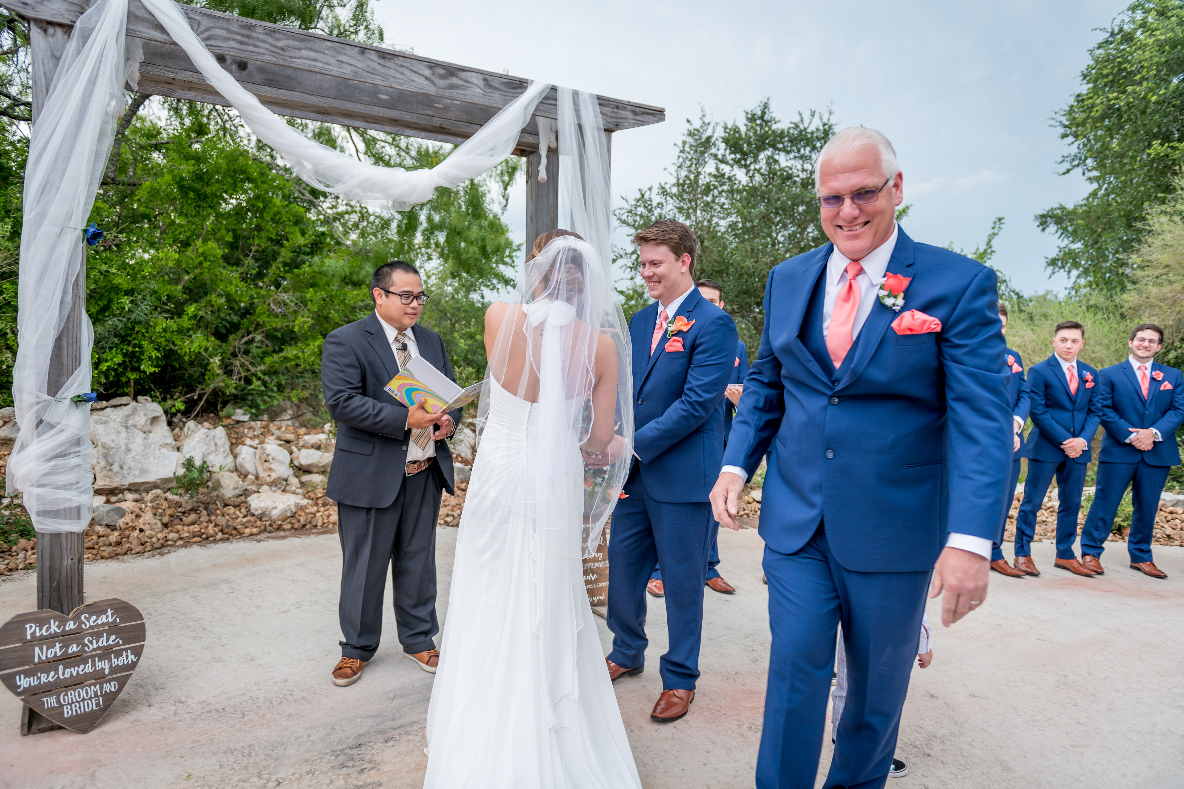 Wedding Day Photos taken in Seguin, TX by Wedding Photographer Aaron Resop @ Geronimo Oaks - Weddings and Events, 1377 Dietert Rd, Seguin, TX 78155