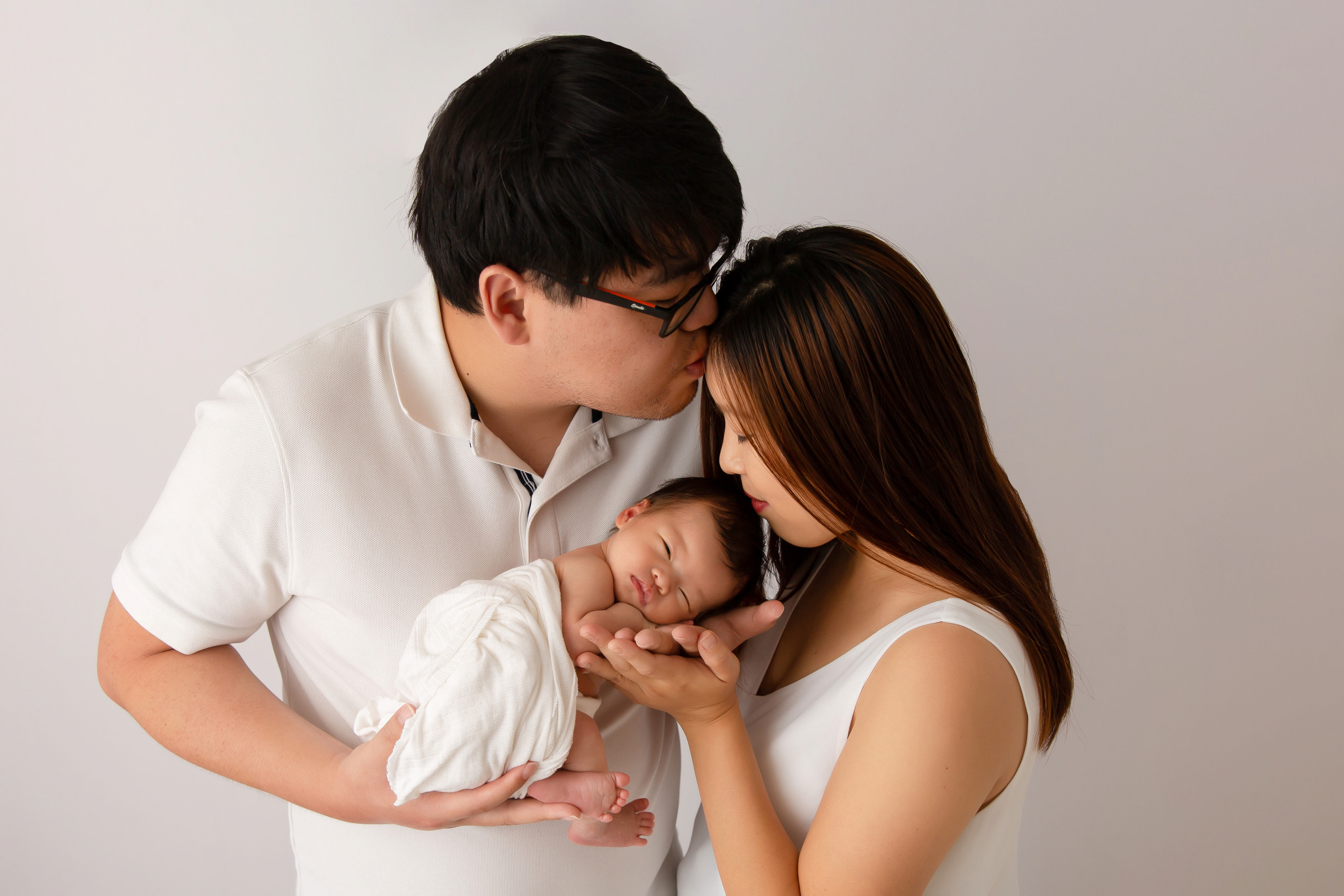 Lara Drew Photography - Auckland newborn photographer