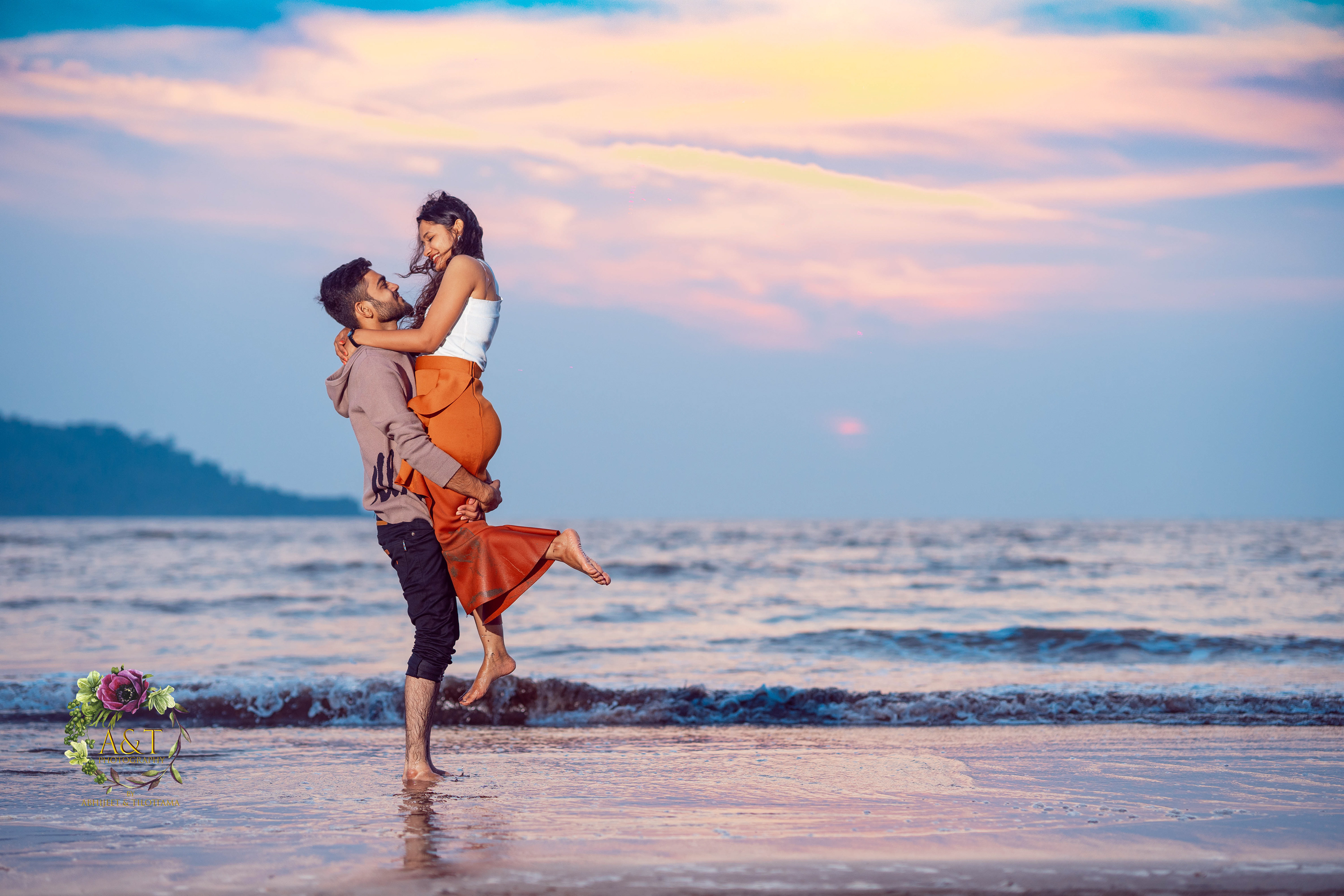 Dharmik & Jinal-Amazing-prewedding-photoshoot-at-nagaon-beach-alibag 03