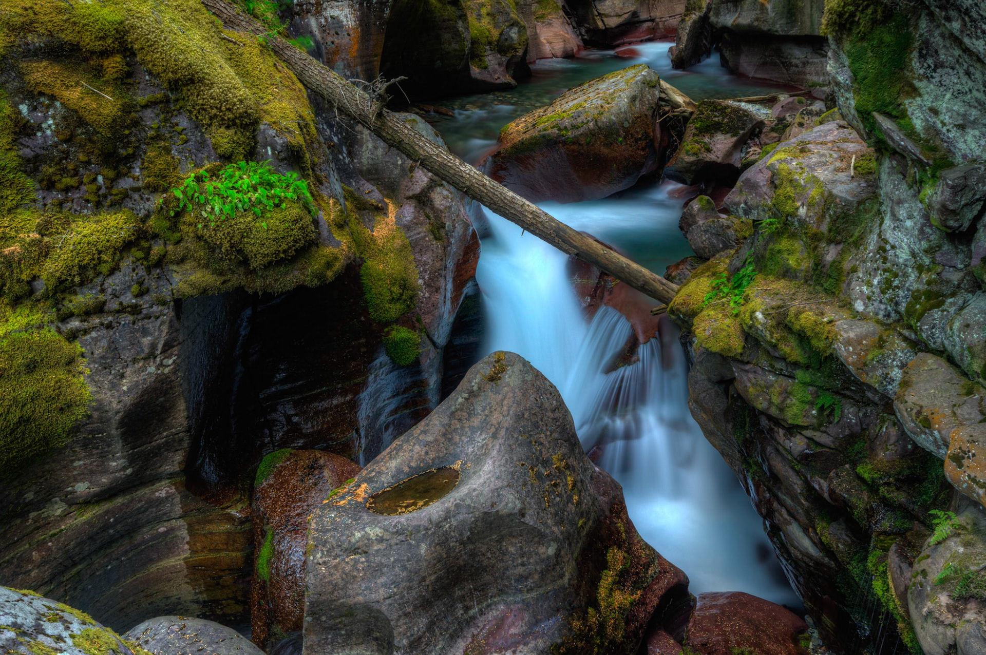 Avalanche CreekGlacier National ParkJuly 30, 2015This is an HDR image consisting of 5 exposures merged in Photomatix Pro. Additional processing in Lightroom and Photoshop.PENTAX K-3, Sigma 10-20mm f/4-5.6 EX DCISO 100 20 mm  4.0 sec at ƒ / 11