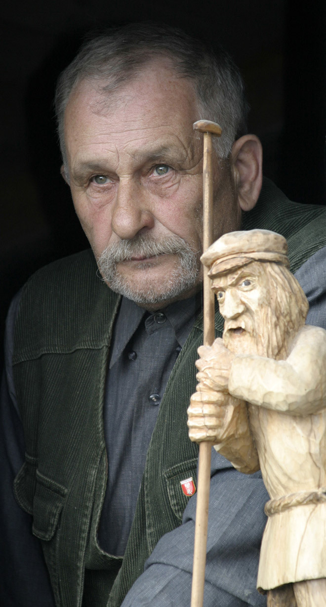 2005 | Włodzimierz Naumiuk - rzeźbiarz, artysta ludowy, komendant OSP w Kaniukach, Honorowy Obywatel Miasta Zabłudowa | fot. Zbigniew Minko