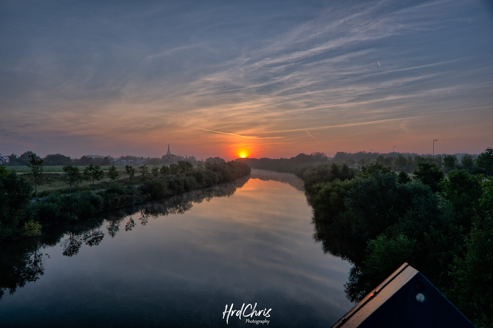 HDR created and tone mapped with easyHDR 3.14.1: [1] DSCF1925.RAF, [2] DSCF1926.RAF, [3] DSCF1927.RAF