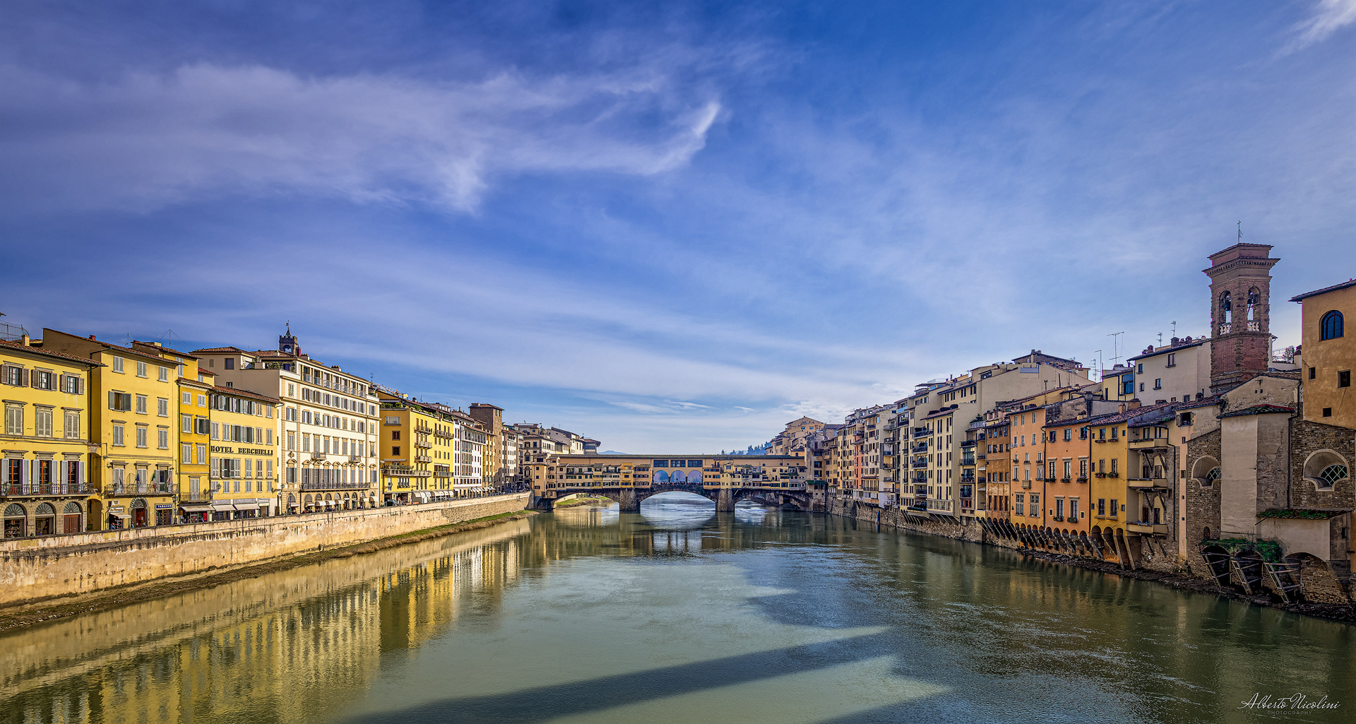 Ponte Vecchio da ponte S. Trinità
