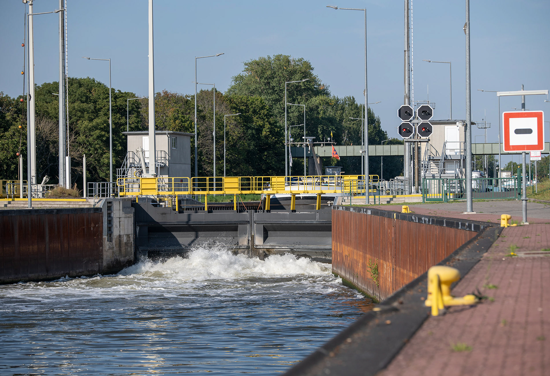 Schleusentore - Eddersheimer Schleuse, Hattersheim - ©Klaus Ohlenschläger