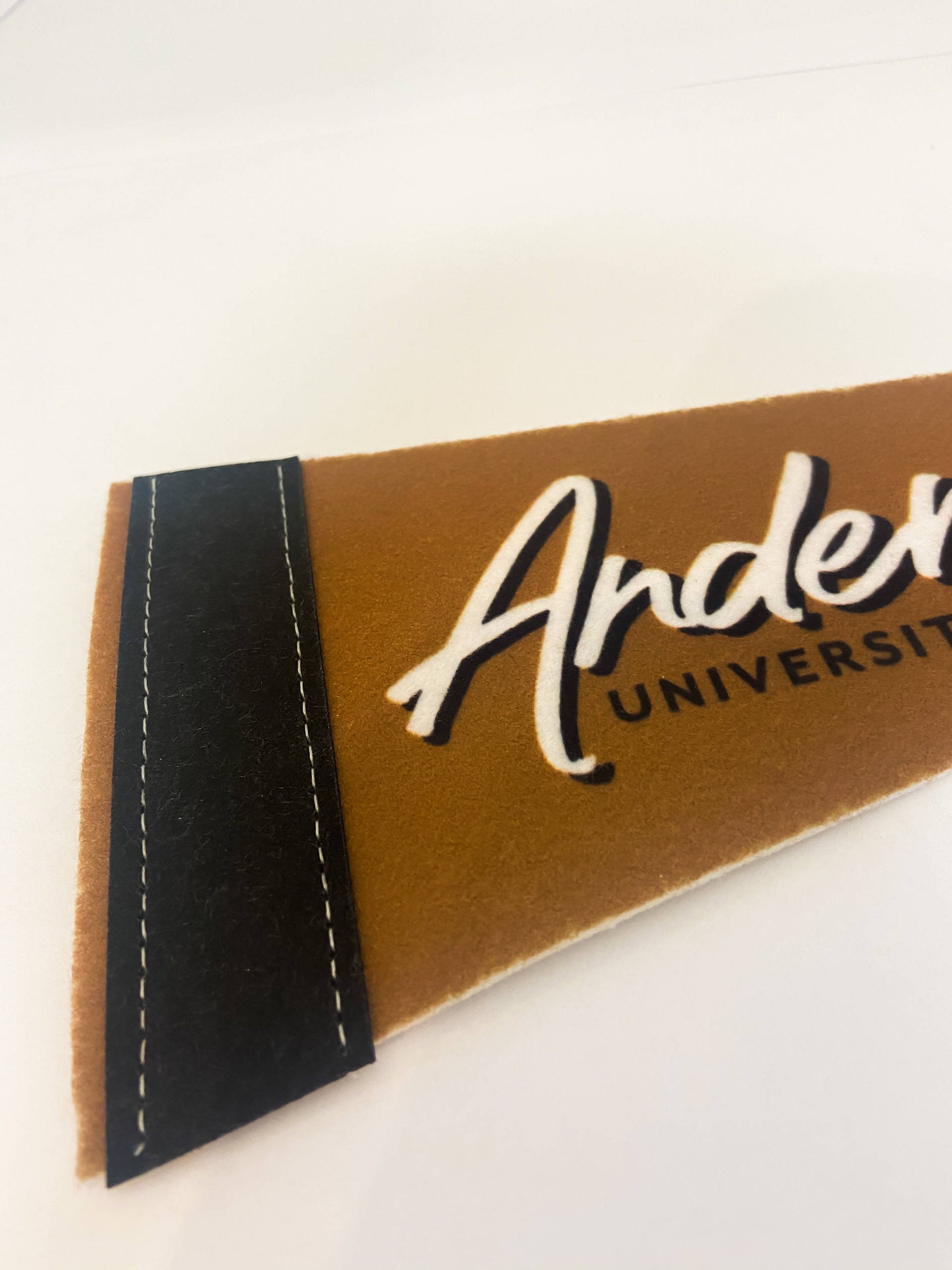 Pennant Detail