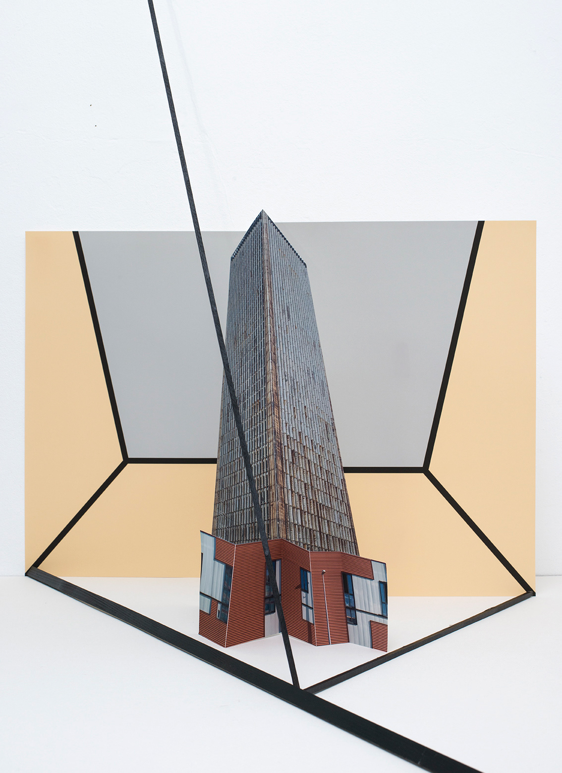 Florian Schmitt, espace imaginaire 02, 2020, photographie (tirage couleur, châssis affleurant aluminium), 40 × 55 cm.