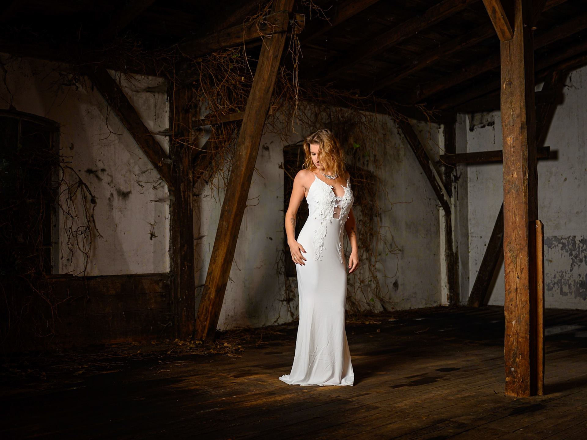 Lostplace-Shooting mit Ela