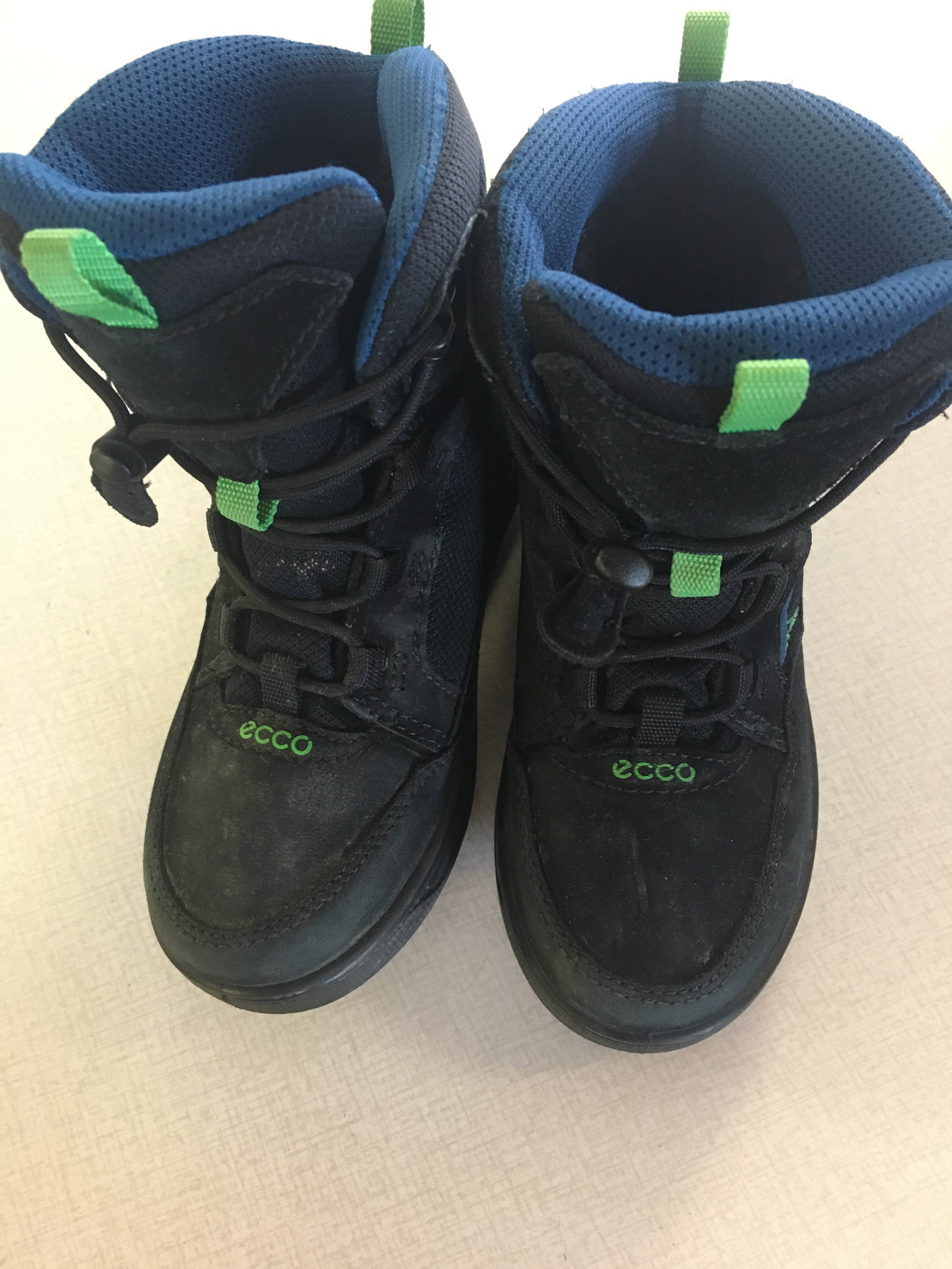 Winterstiefel Marke Ecco Gr.32 Preis Fr. 28.-