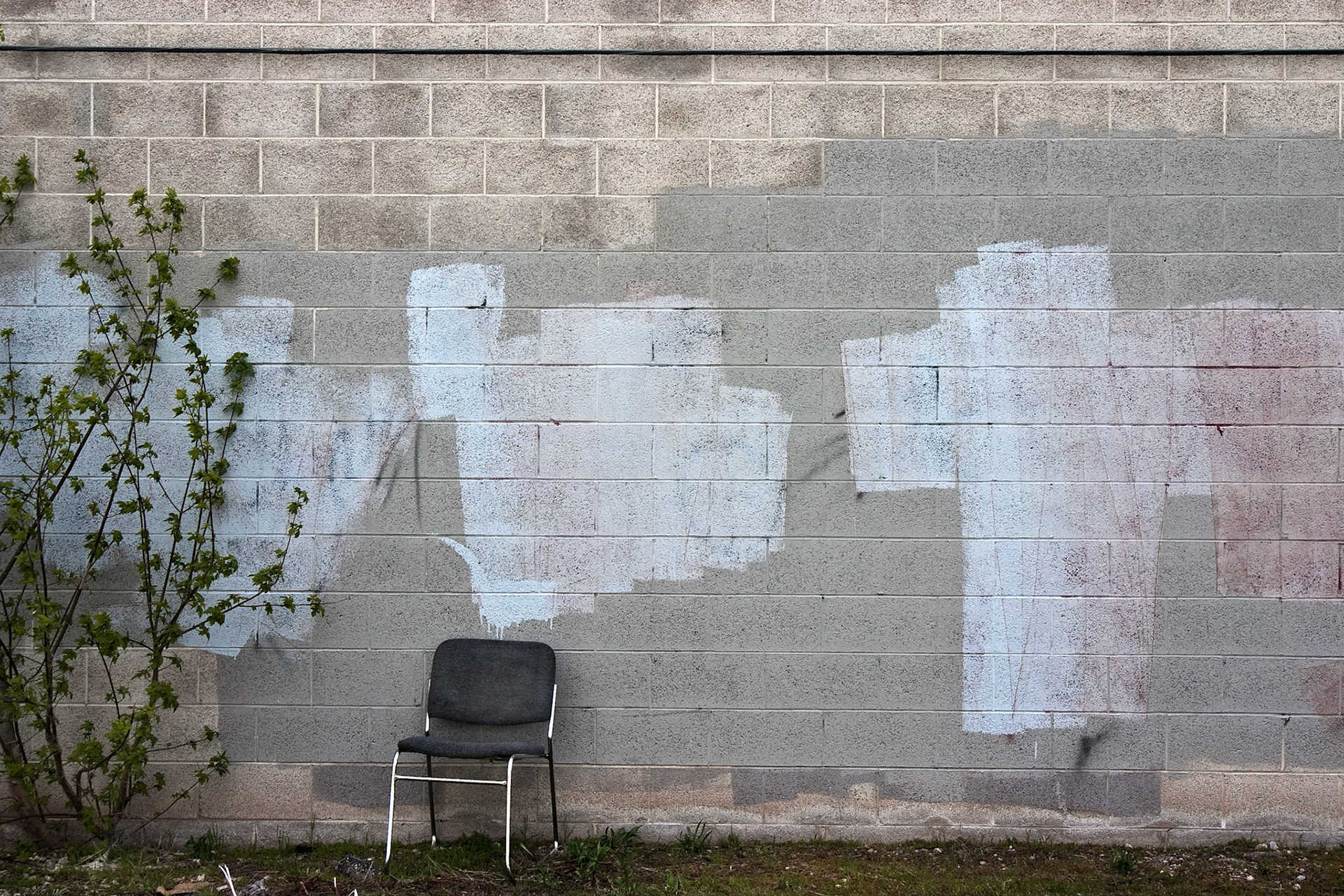 Detag No. 890, 84115; Pigment print, 20 x 30 inches; © 2011