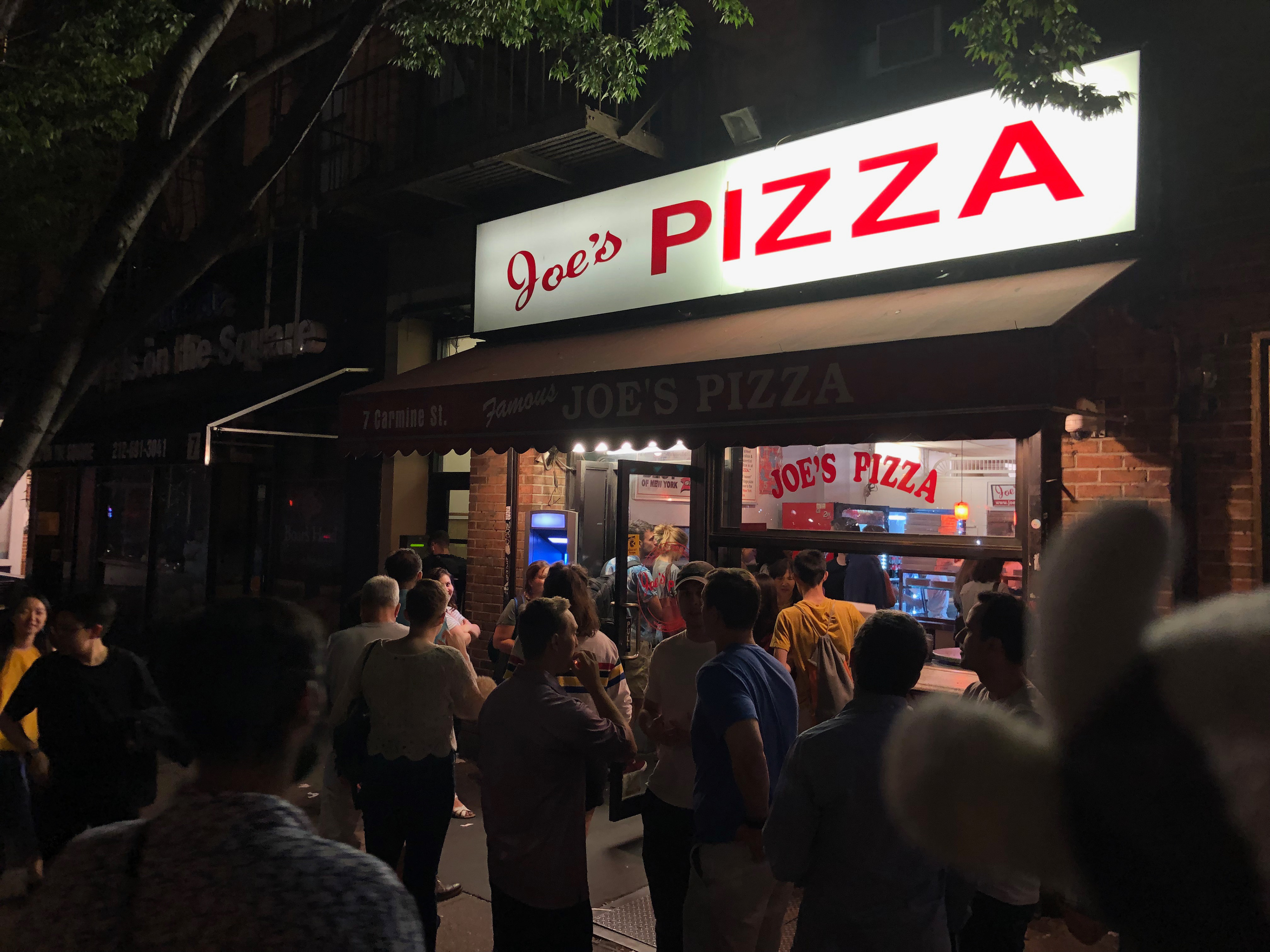 Joe's Pizza