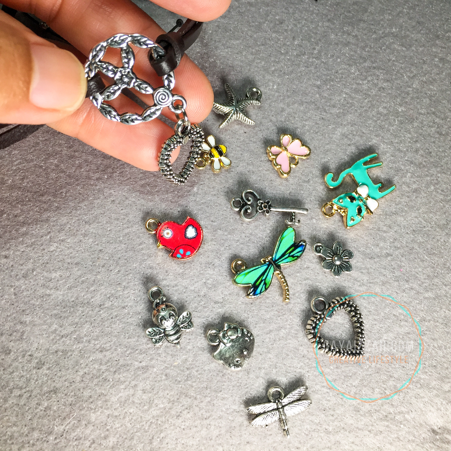 choose a pendant
