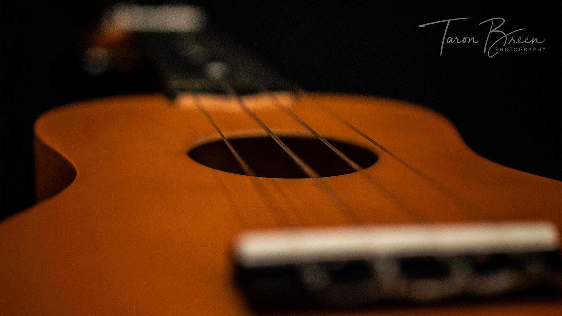 Onyx Acoustic Ukulele