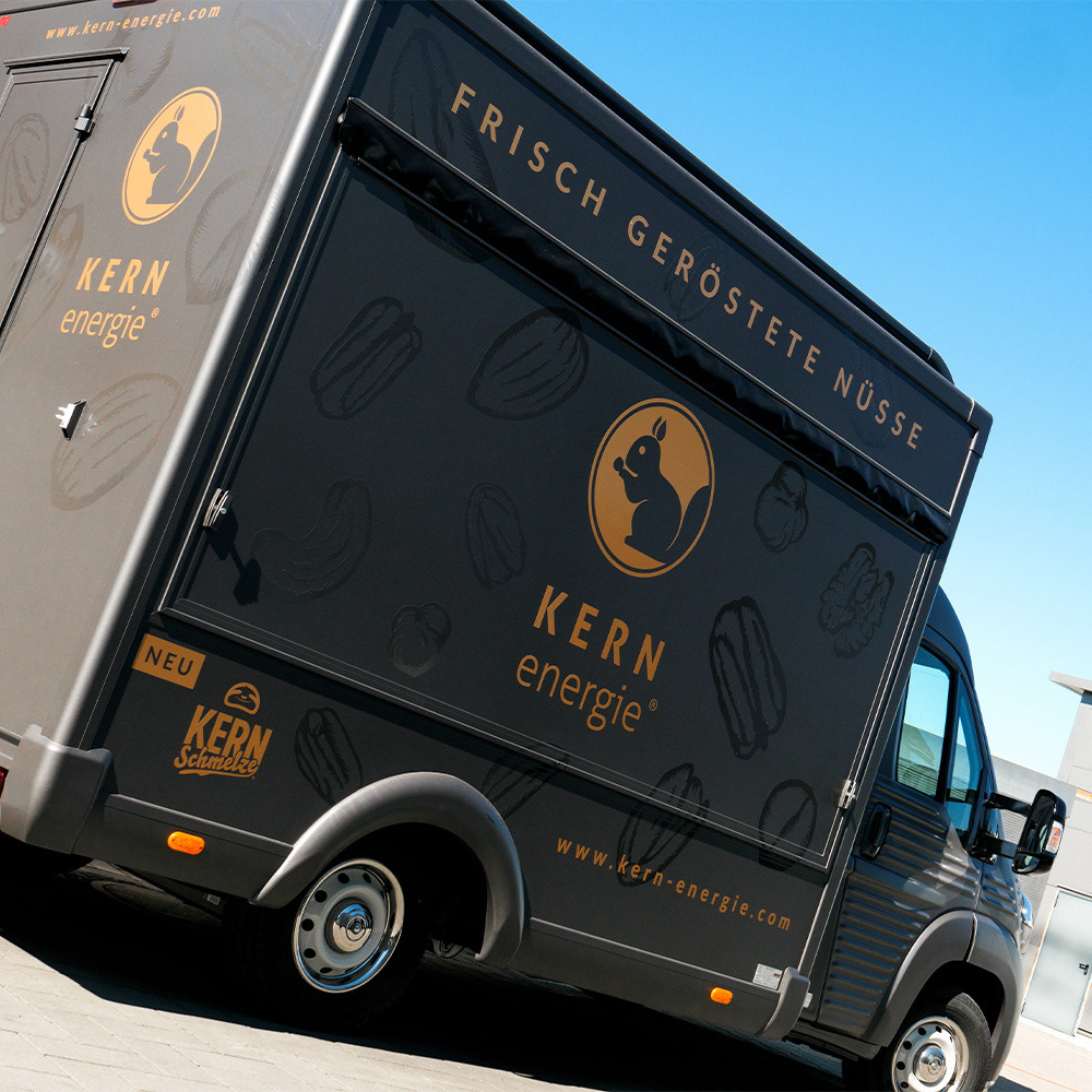Foodtruck Design & Nuss Illustrationen