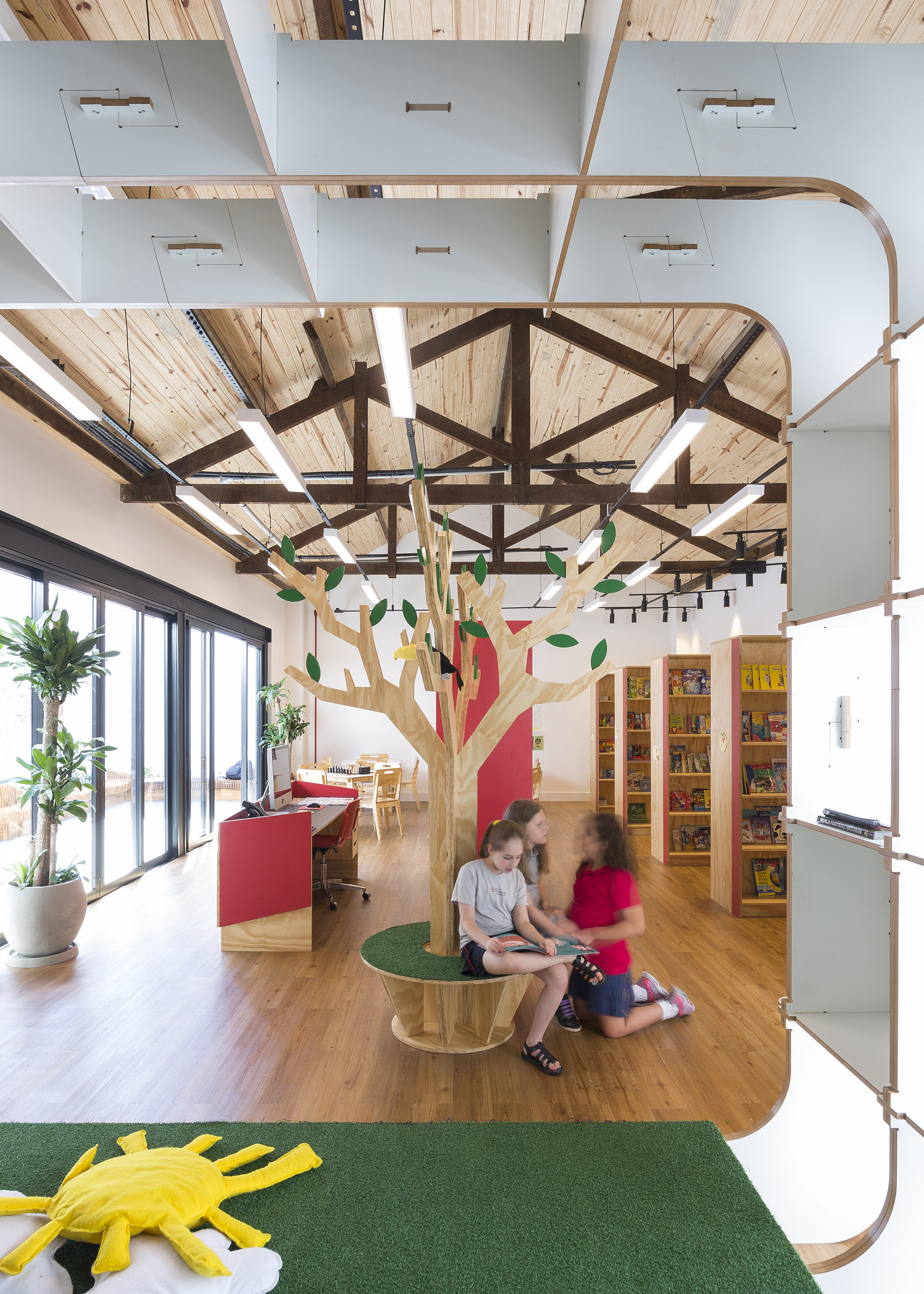 Red House International School | Studio DLux