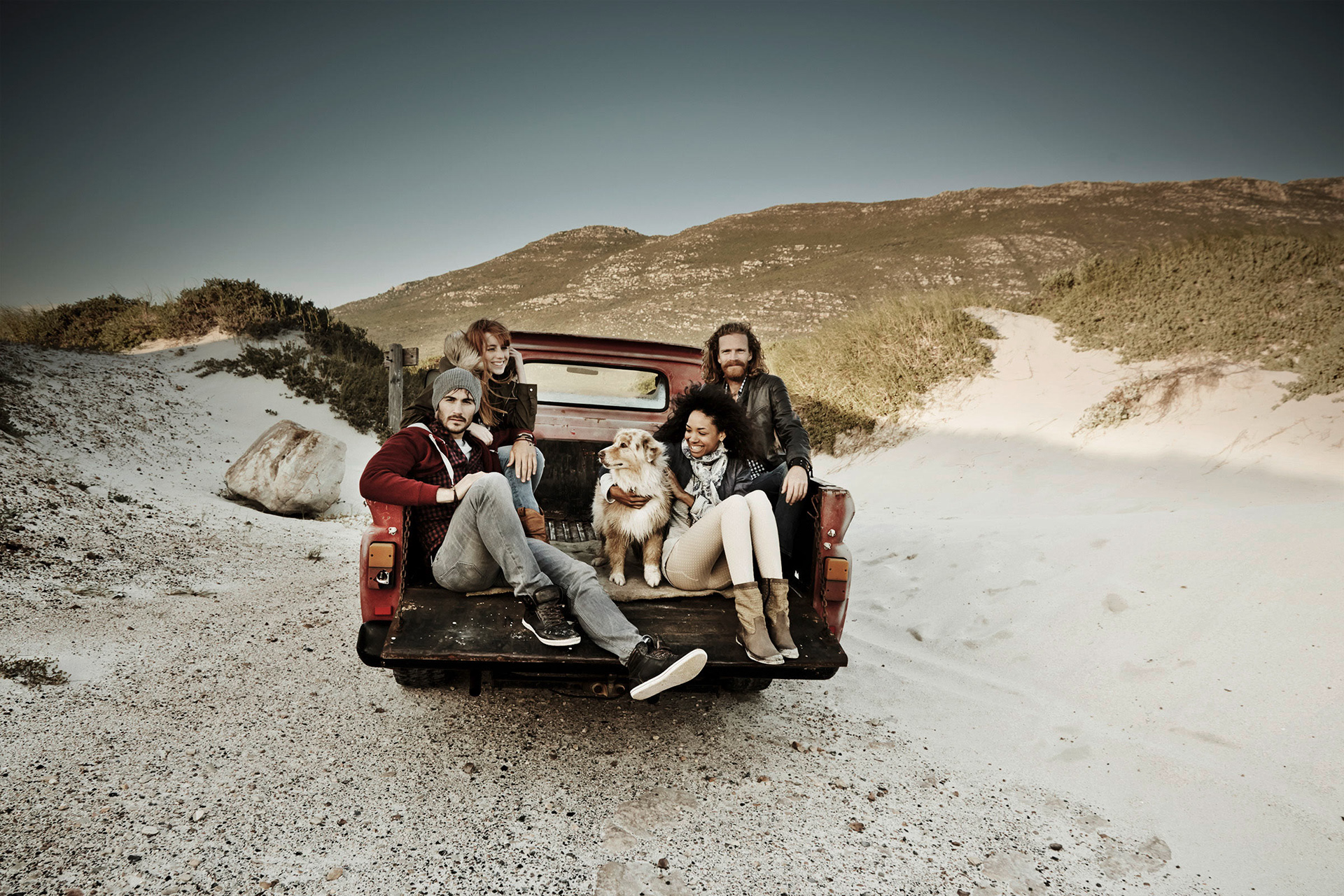 Autumn day at the beach, lifestyle, people, styling, www.berndopitz.com, © Bernd Opitz