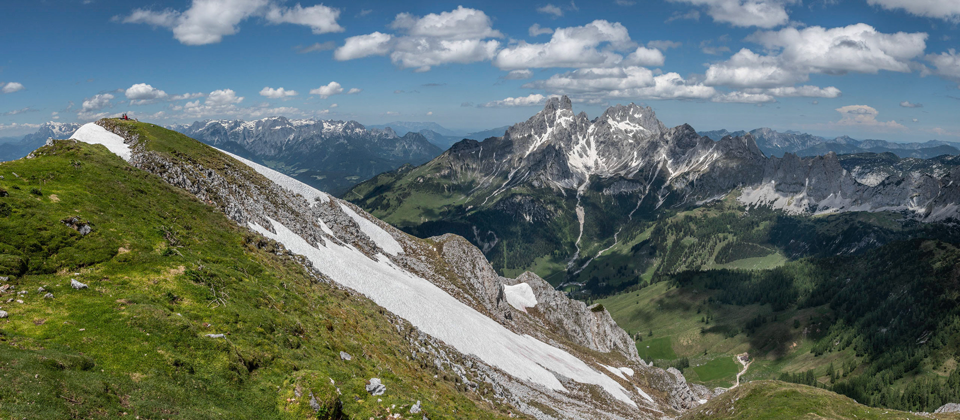 Ausblick vom Rötelstein auf die Bischofsmütze / Salzburg