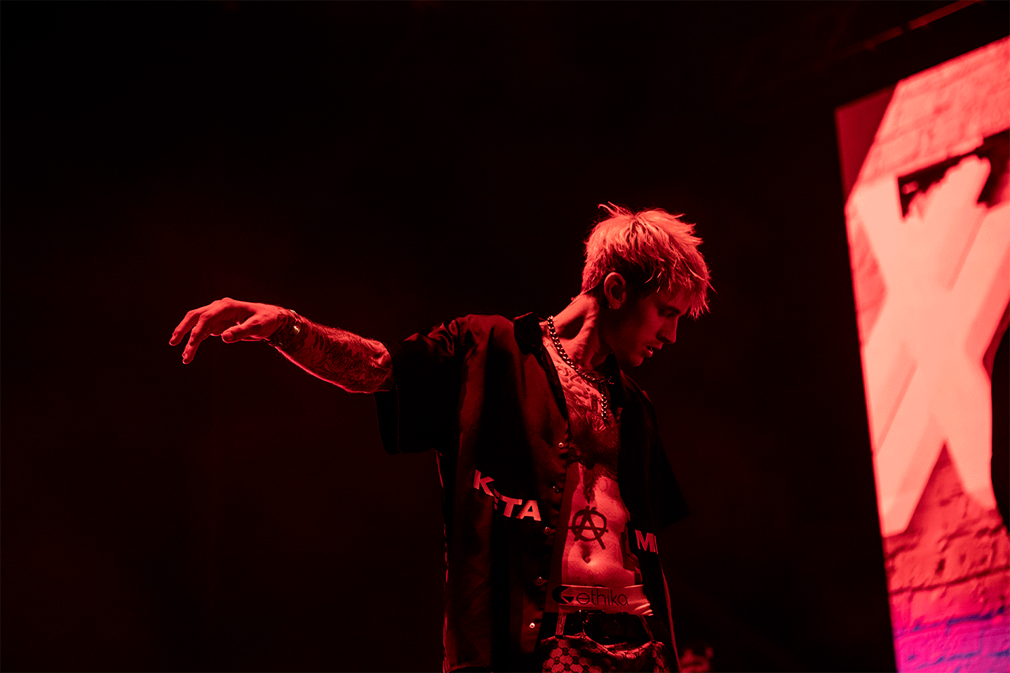 Machine Gun Kelly XXmas 2019
