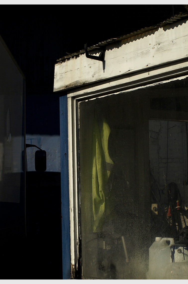 krystina stimakovits, photography, art photographer, urban, abstraction, krystinastima, london, stima-images, myportfolio, Tales without Borders, without borders, walls, fences, crisis, barriers, struggle, despair, hope, refugees, travel, escape, fleeing, disasters, homeless, roads