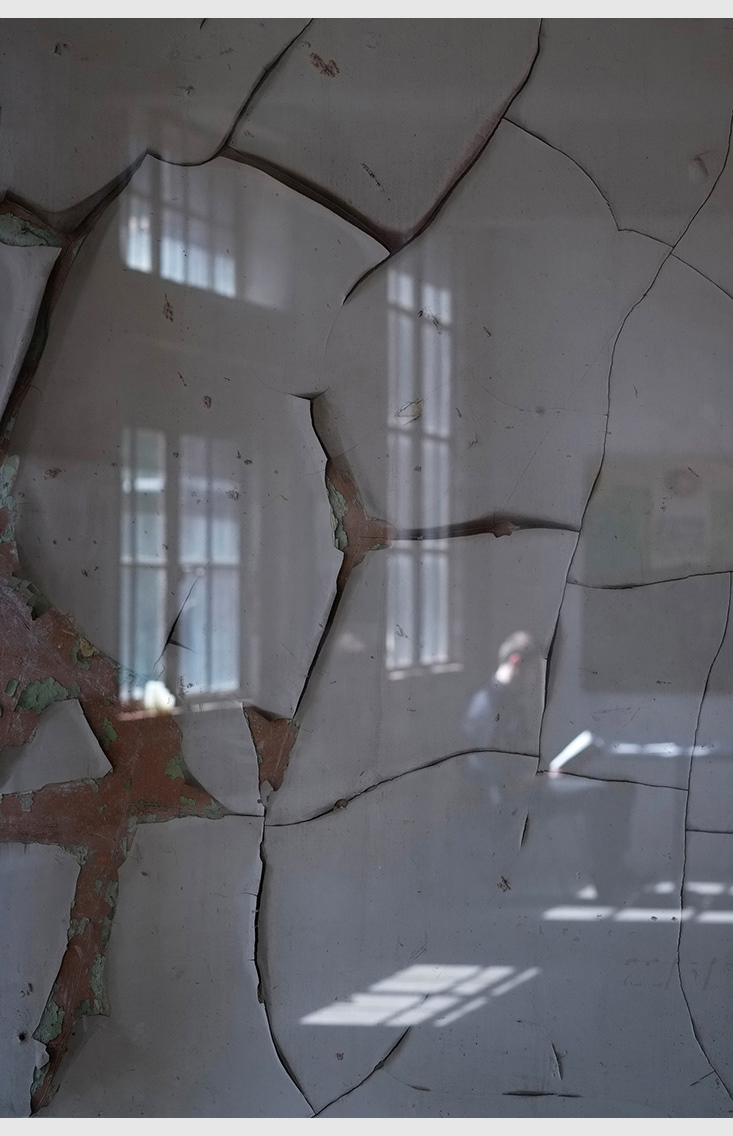 krystina stimakovits, photography, art photographer, urban, abstraction, krystinastima, london, stima-images, myportfolio, Soliloquy, mysterious, lyrical, contemplative,contemplation, poetic, introspective, reflection, reflections, pondering, enigma, memory, resonance, association, melancholy