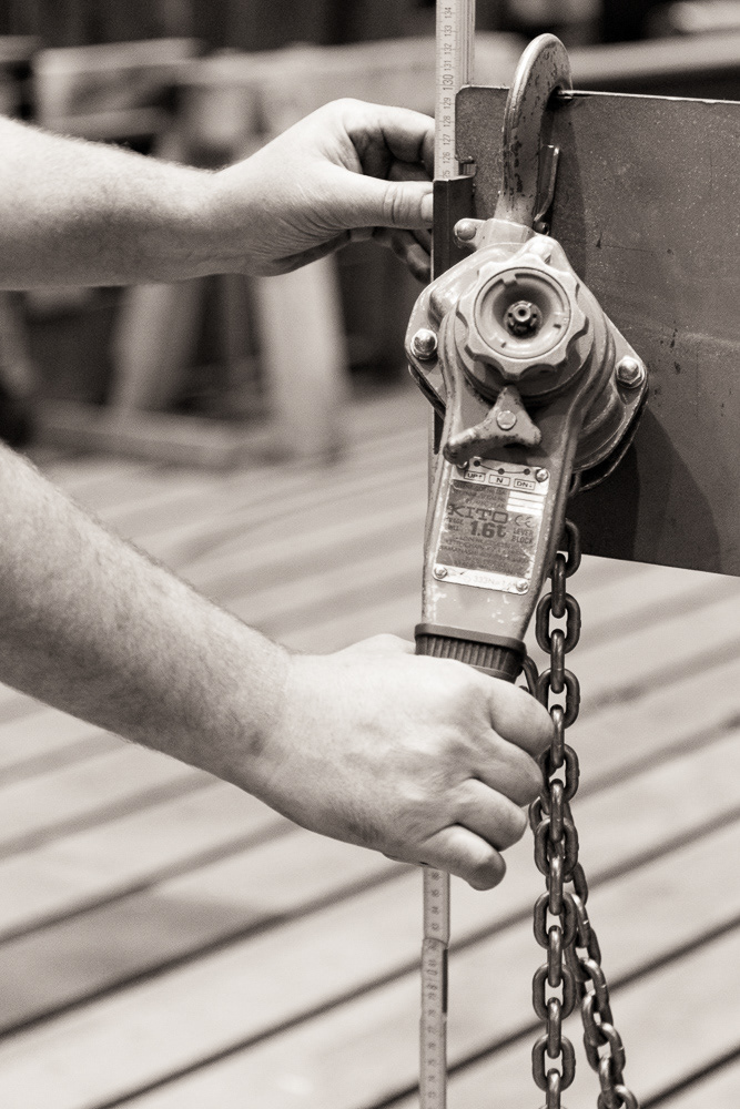adjusting with a snatch pulley